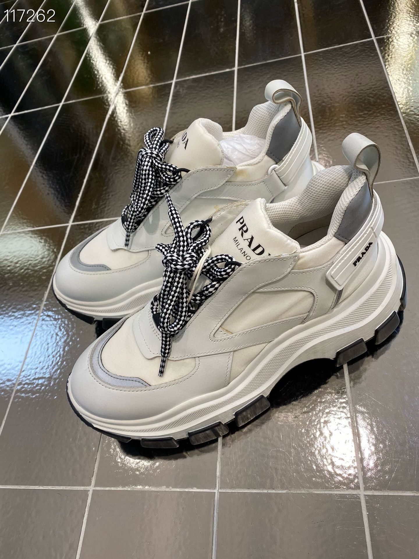 Prada Prada White Dad Shoes Size 38 Size US 7 / IT 37 - 2 Thumbnail
