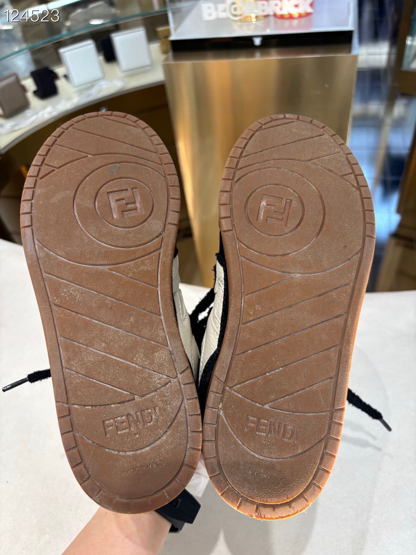 Fendi Fendi Match High-Top Women's Sneakers Size US 5 / IT 35 - 6 Thumbnail