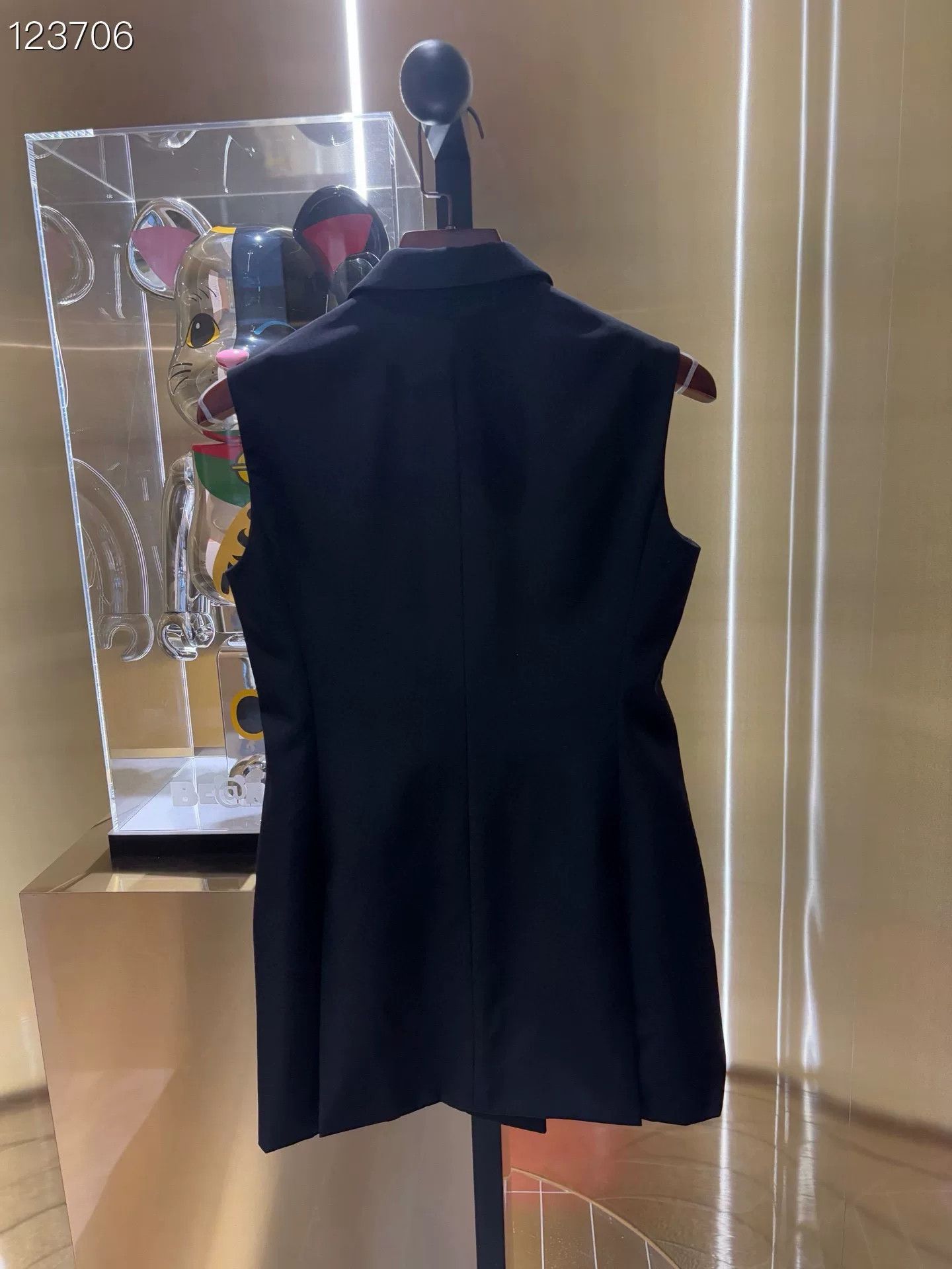 Dior Dior Black Wool Mid-Length Vest 38 Size S / US 4 / IT 40 - 2 Thumbnail