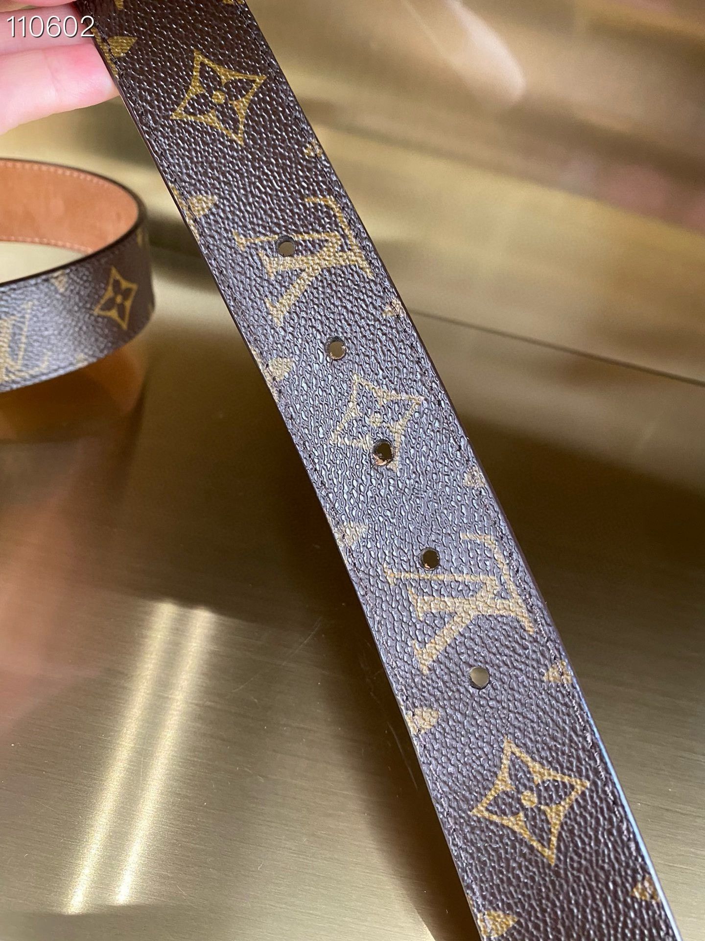Louis Vuitton Louis Vuitton Monogram Belt Size ONE SIZE - 4 Thumbnail