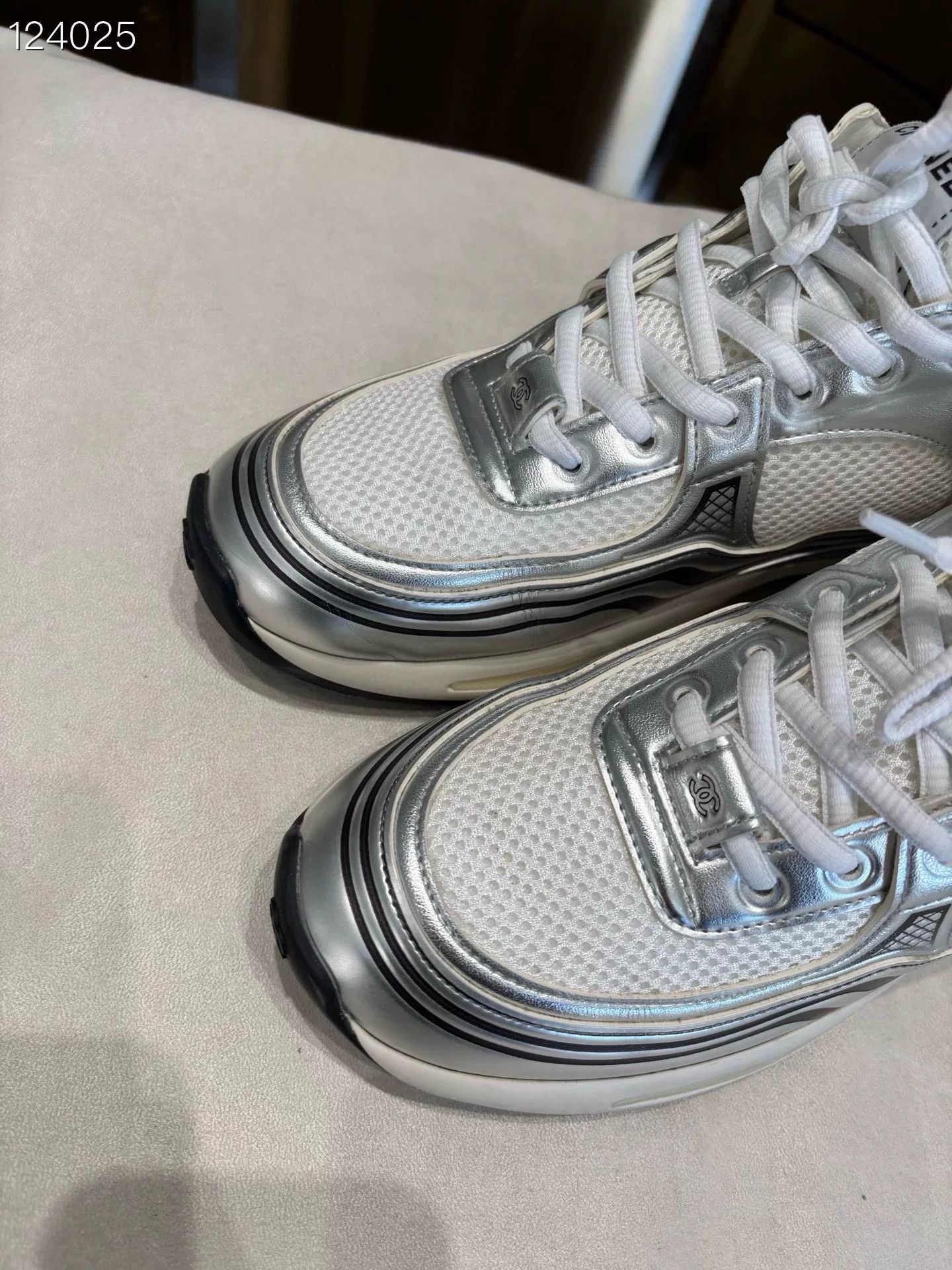 Chanel Chanel Silver Women's Sneakers Size US 8 / IT 38 - 3 Thumbnail