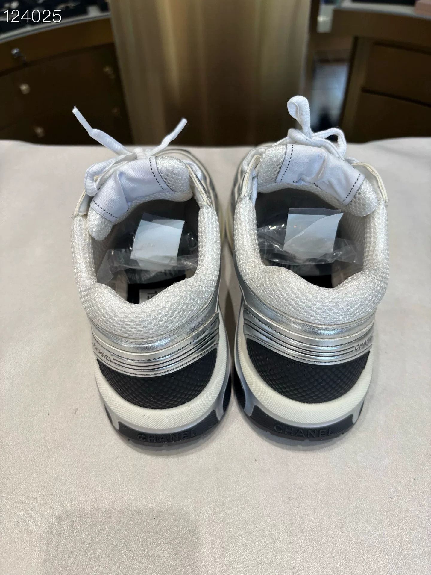 Chanel Chanel Silver Women's Sneakers Size US 8 / IT 38 - 4 Thumbnail