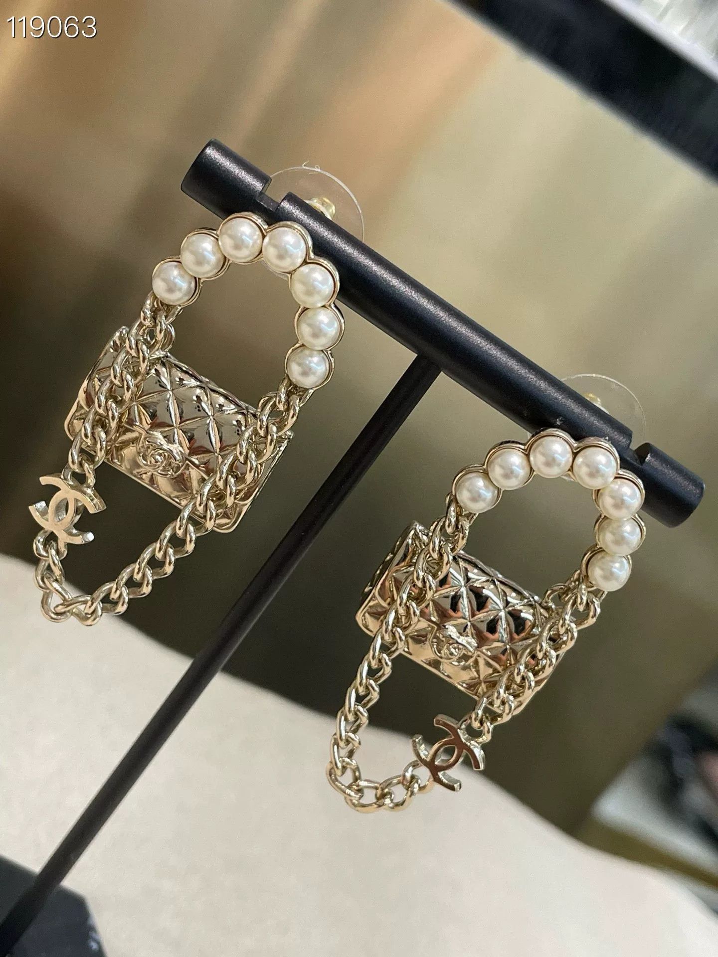 Chanel Chanel Pearl Lock Chain Earrings Size ONE SIZE - 3 Thumbnail
