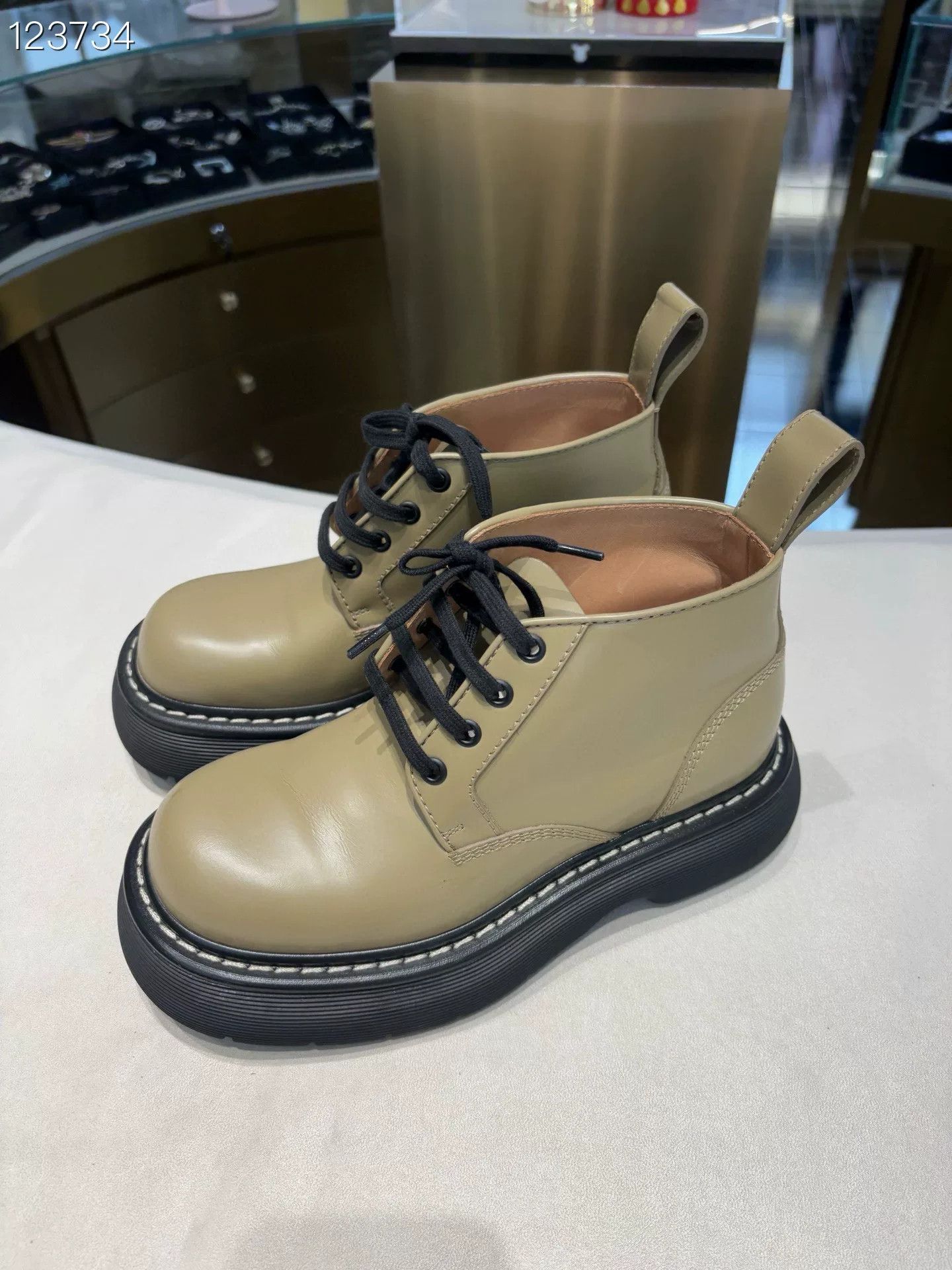Bottega Veneta Bottega Veneta Avocado Martin Boots Size US 5.5 / IT 35.5 - 3 Thumbnail