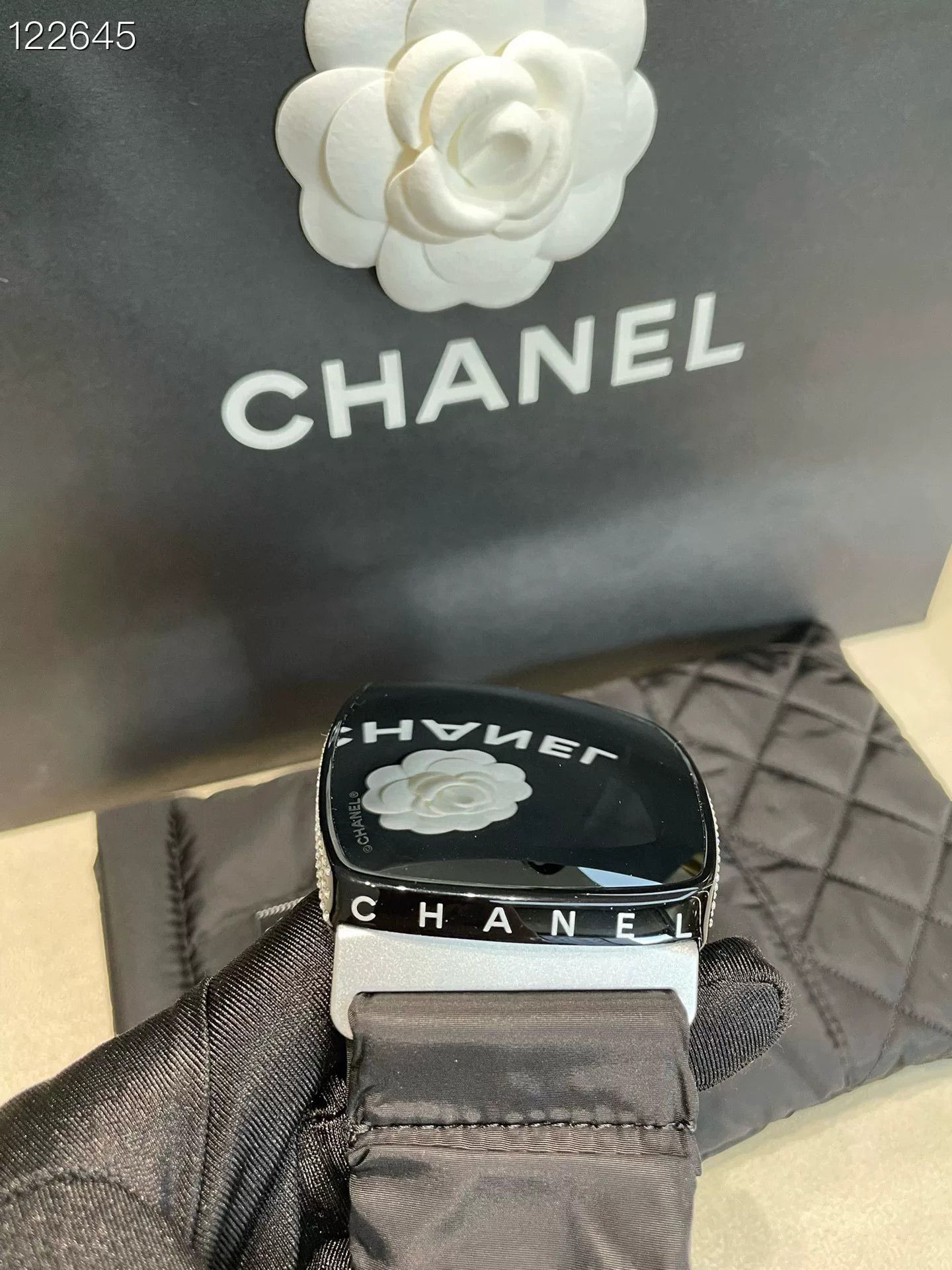 Chanel Chanel 040050C01 22 Mirror Diamond Ski Goggles Size ONE SIZE - 5 Thumbnail