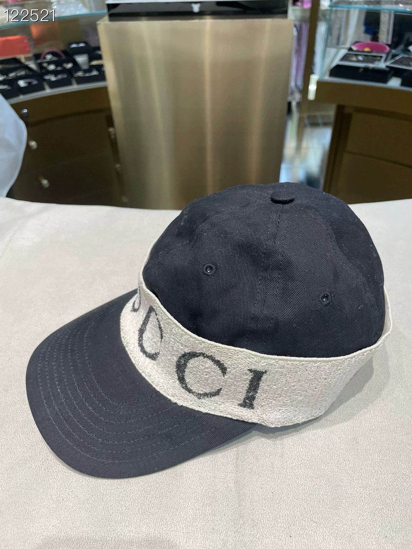 Gucci Gucci Runway Black Baseball Cap L Size ONE SIZE - 2 Thumbnail