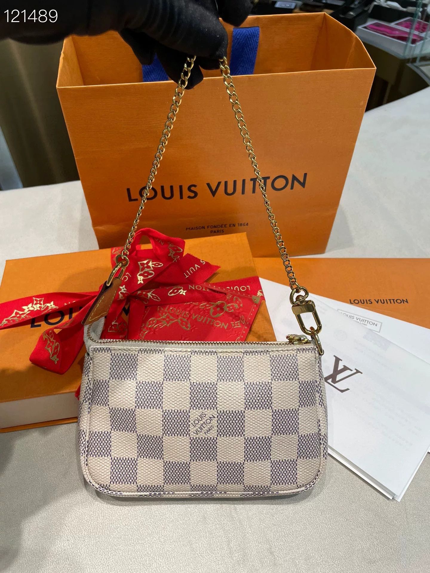 Louis Vuitton LV White Damier Mini Mahjong Coin Purse Size ONE SIZE - 2 Thumbnail