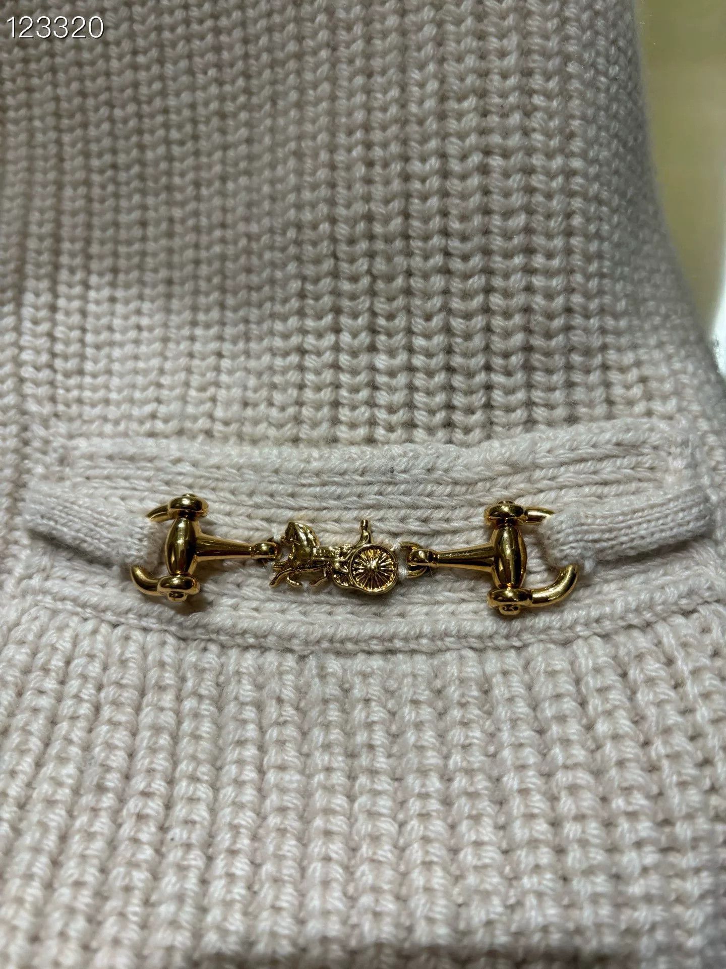 Celine Celine Cashmere V-Neck Chain Pattern Sweater Size S / US 4 / IT 40 - 3 Thumbnail