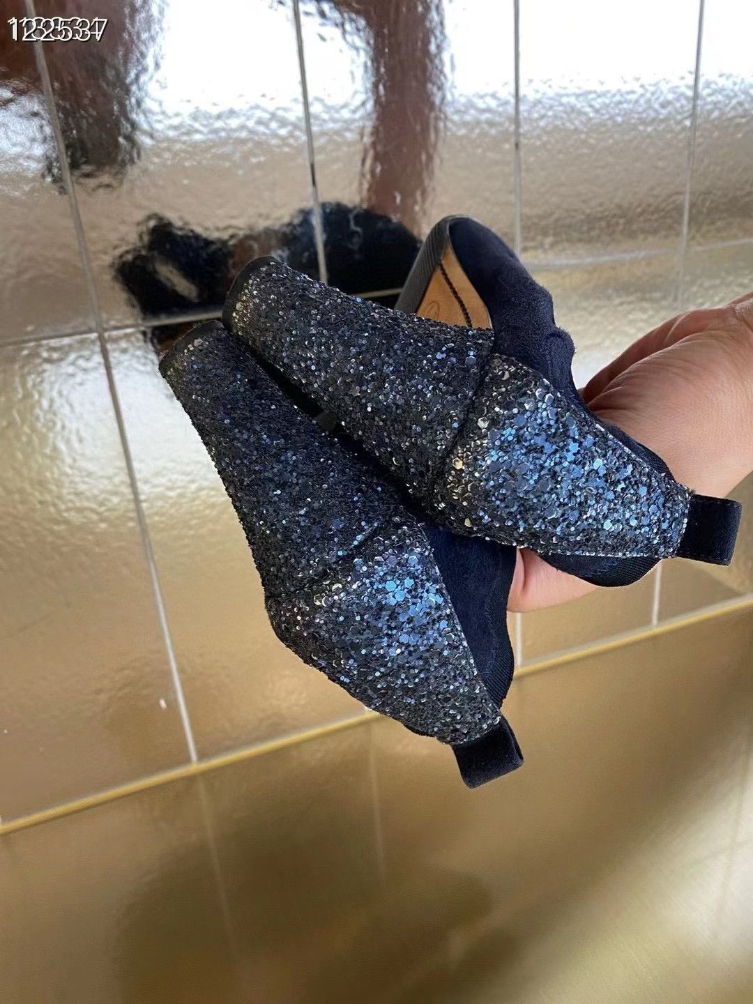 Chanel Chanel Dark Blue Suede Sequin Heels Size US 5 / IT 35 - 4 Thumbnail