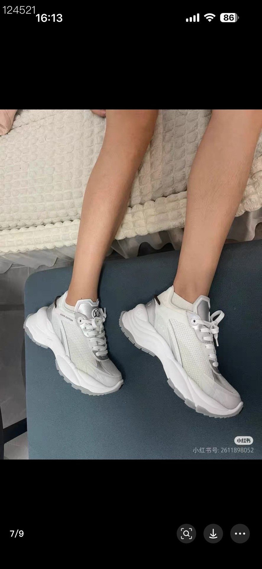 Louis Vuitton Louis Vuitton Run 55 Women's Sneakers Size US 5 / IT 35 - 9 Thumbnail