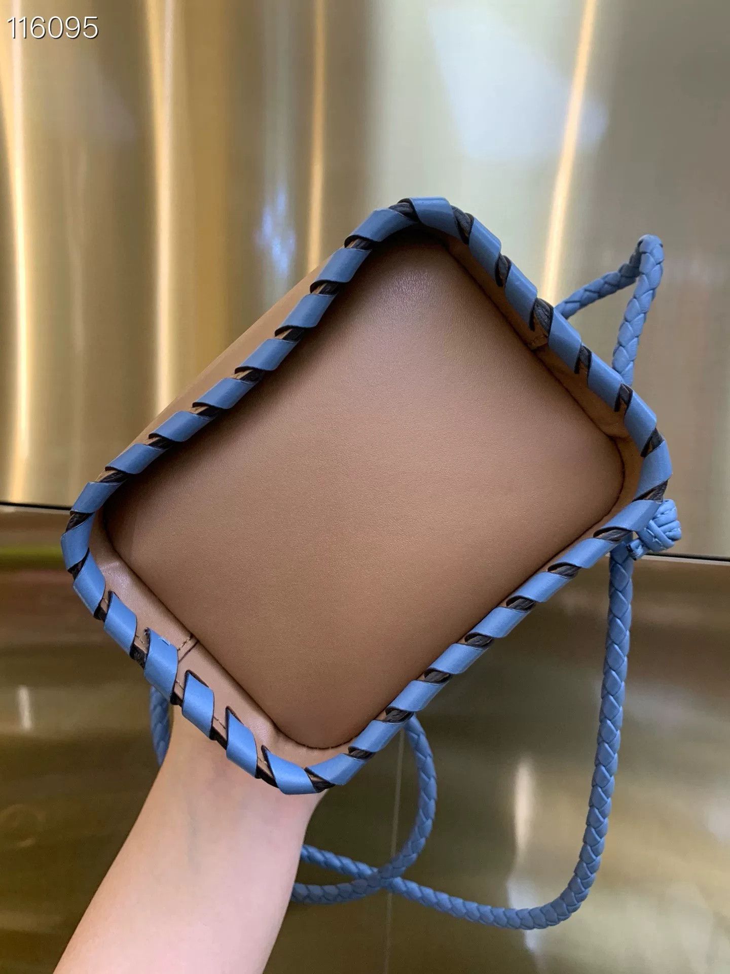 Fendi Fendi 2020 Mon Tresor Bucket Bag Size ONE SIZE - 6 Thumbnail
