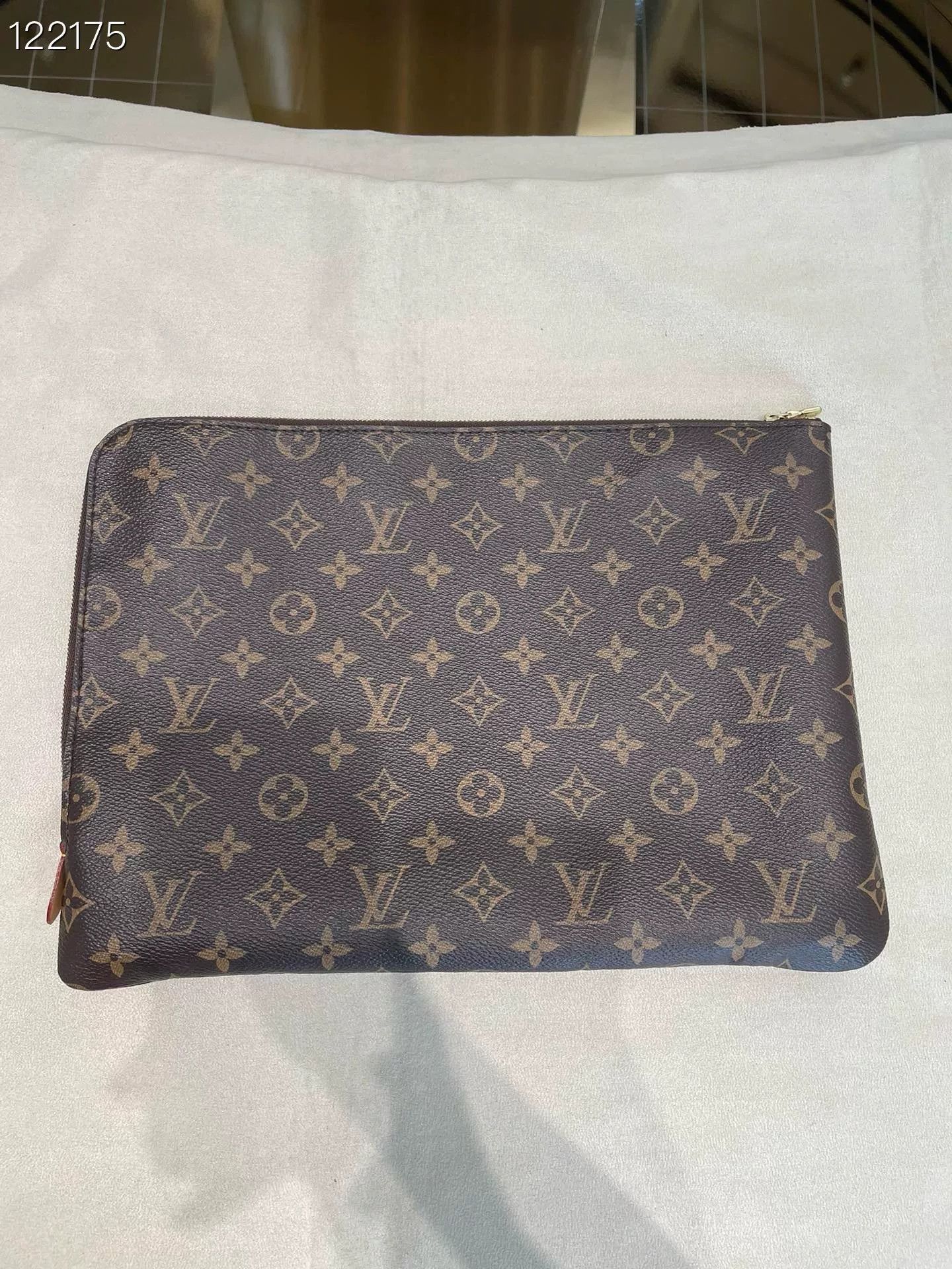 Louis Vuitton Louis Vuitton Etui Voyage Clutch Bag Size ONE SIZE - 2 Thumbnail