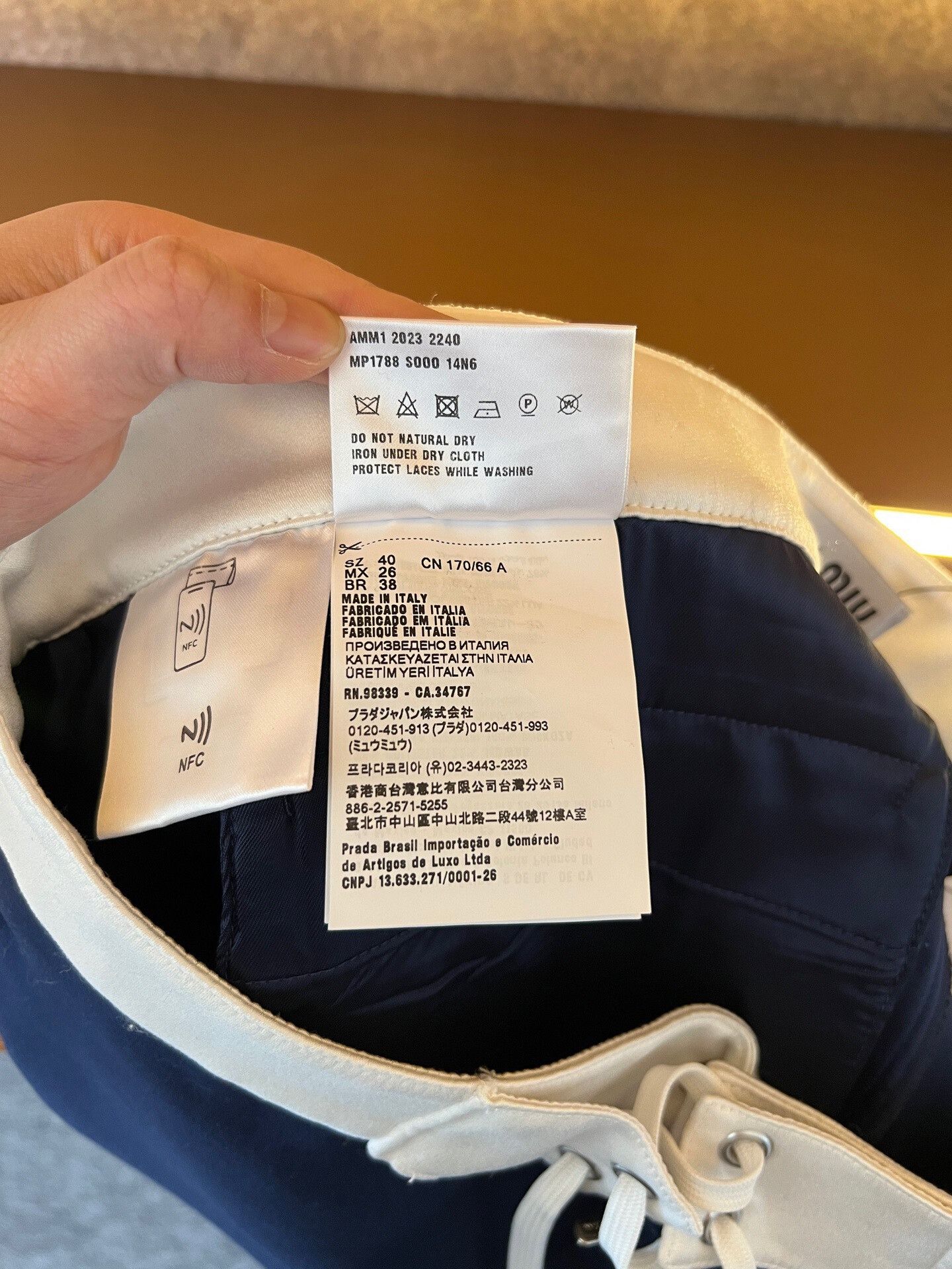 Miu Miu Miumiu White Navy Colorblock Shorts Size 40" / US 18 - 5 Thumbnail