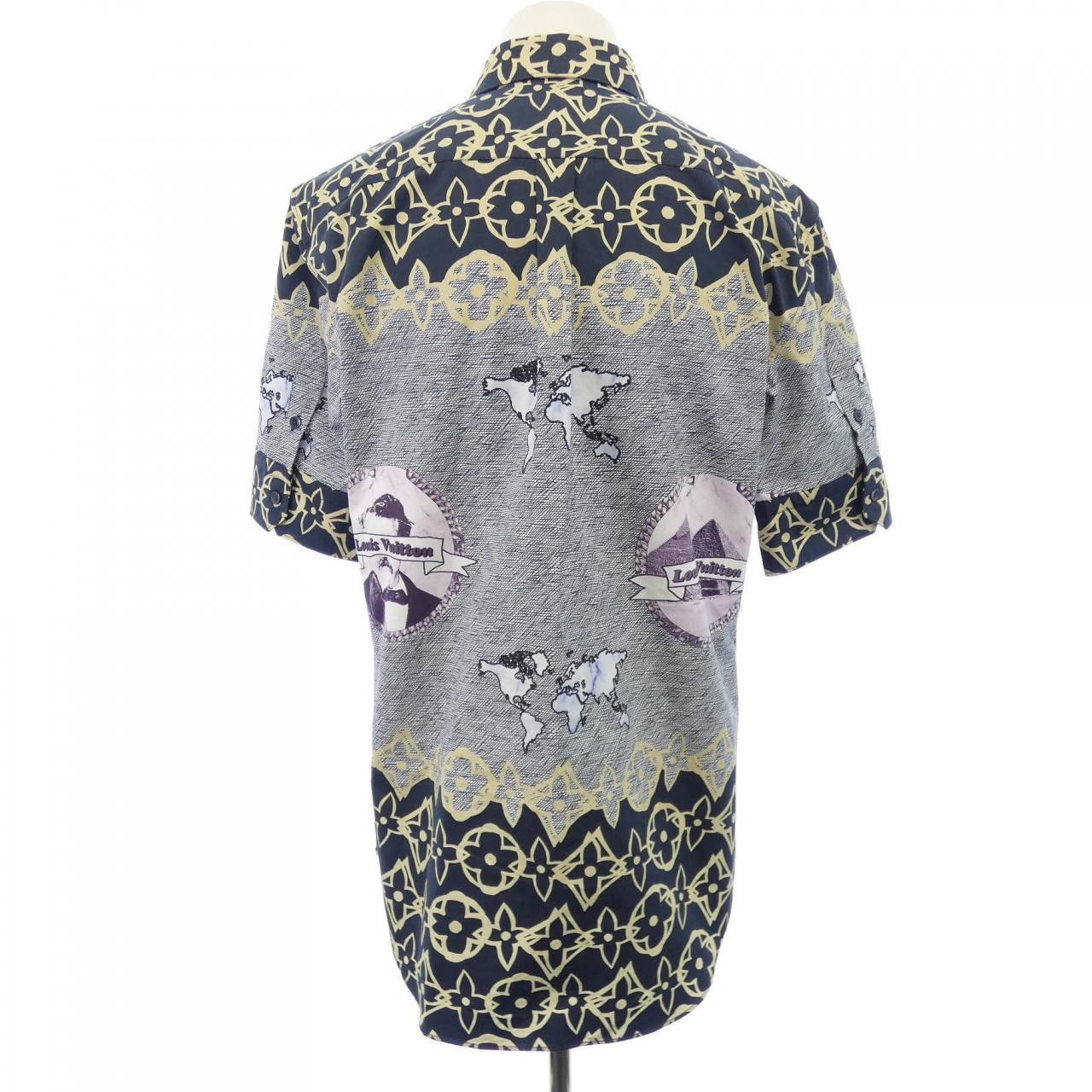 Louis Vuitton Louis Vuitton Louis Vuitton LV Wax Short Sleeve Shirt shirt Textile Tops HLS72WFS8 DUTY FREE for USA Size ONE SIZE - 2 Thumbnail