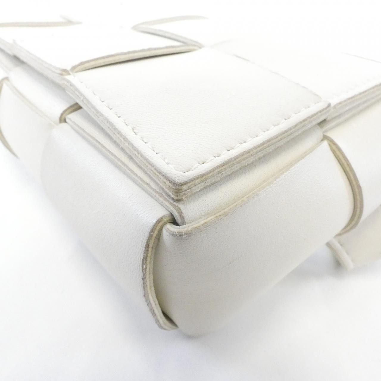 Bottega Veneta Bottega Veneta Bottega Veneta Calf Waist Bag Leather Belt Bag 651053VCQ72 DUTY FREE for USA Size ONE SIZE - 4 Thumbnail