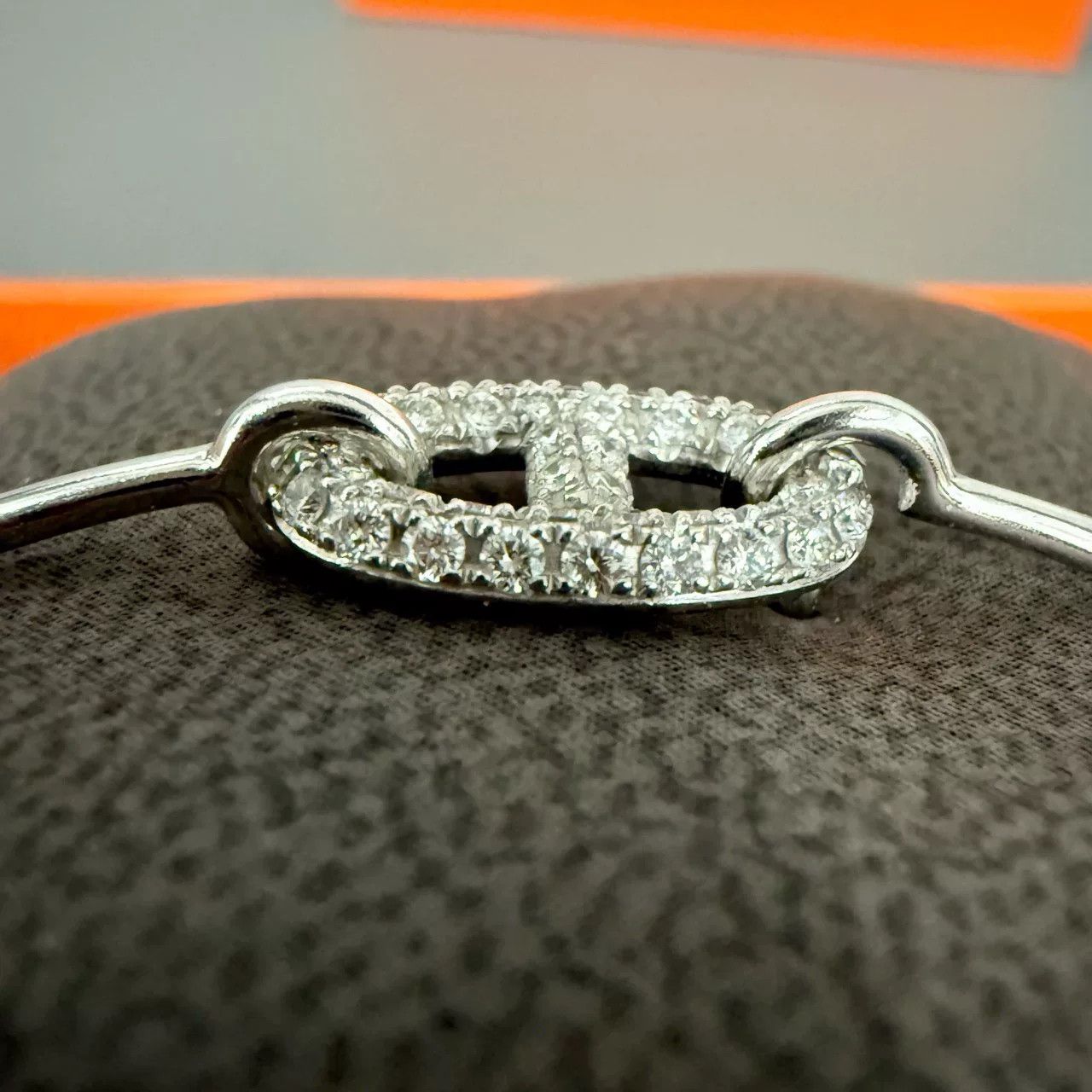 Hermes Hermes Full Diamond Pig Nose Platinum Bangle Size ONE SIZE - 6 Thumbnail