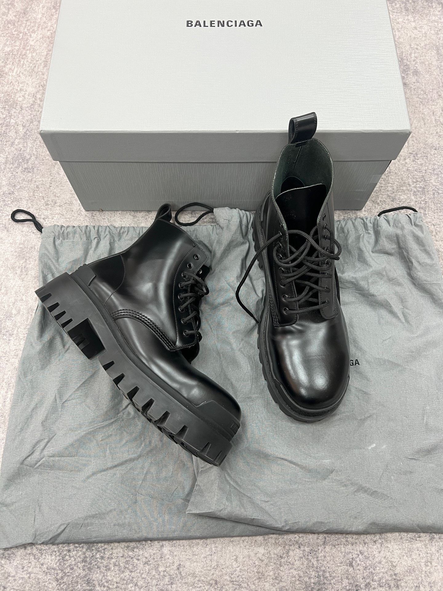 Balenciaga Balenciaga Strike Military Boots Size US 9 / EU 42 - 2 Thumbnail