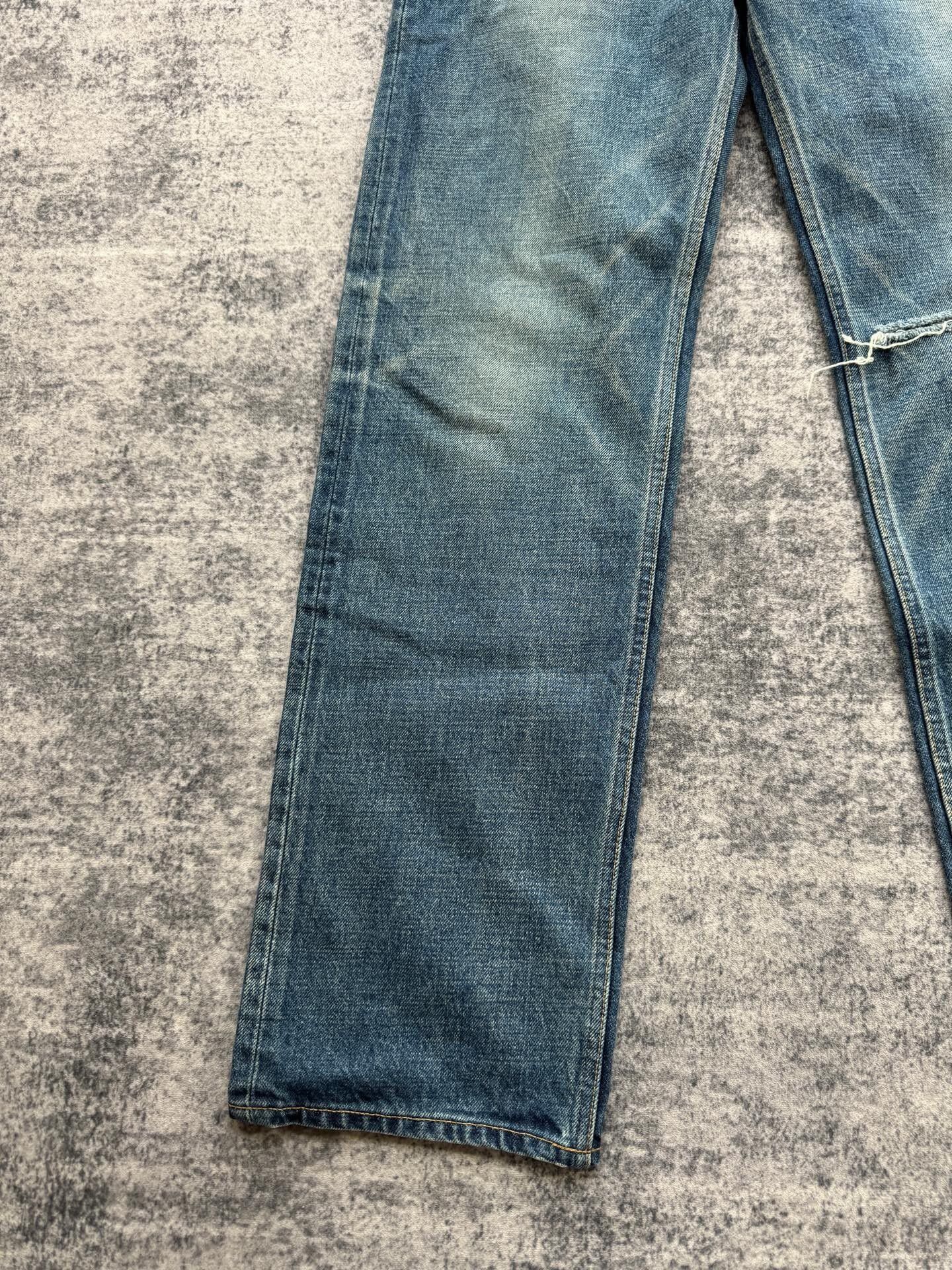 Celine Celine Washed Distressed Jeans Size 28" / US 6 / IT 42 - 4 Thumbnail