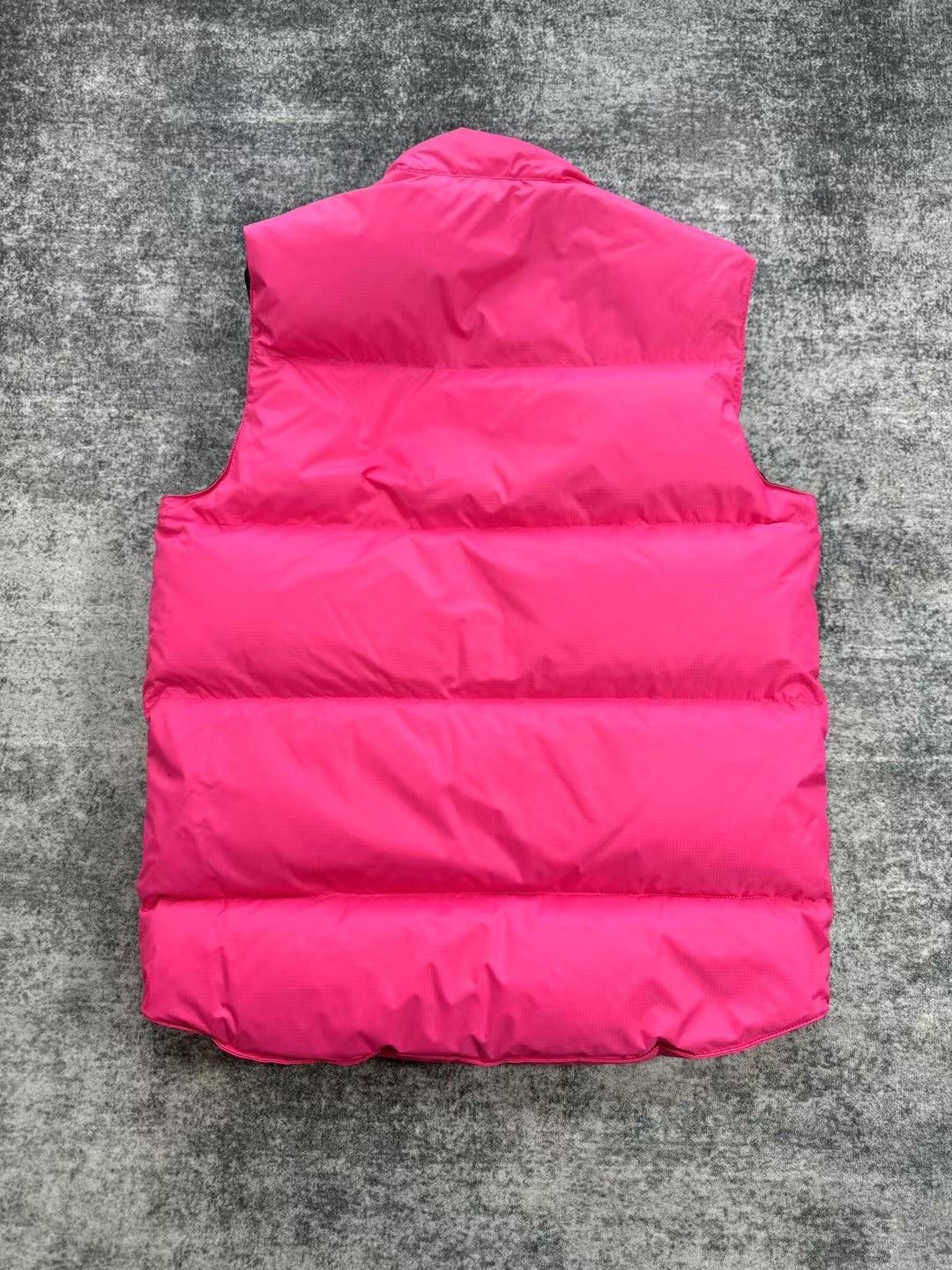 Canada Goose Canada Goose Pink Down Vest Size M / US 6-8 / IT 42-44 - 2 Thumbnail