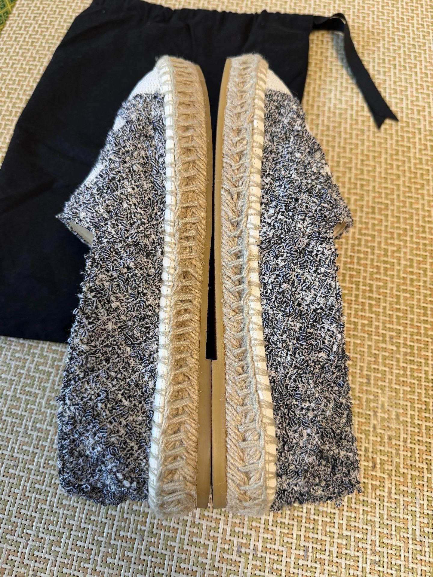 Chanel CHANEL Gray White Sequin Espadrilles Size US 8 / IT 38 - 6 Thumbnail