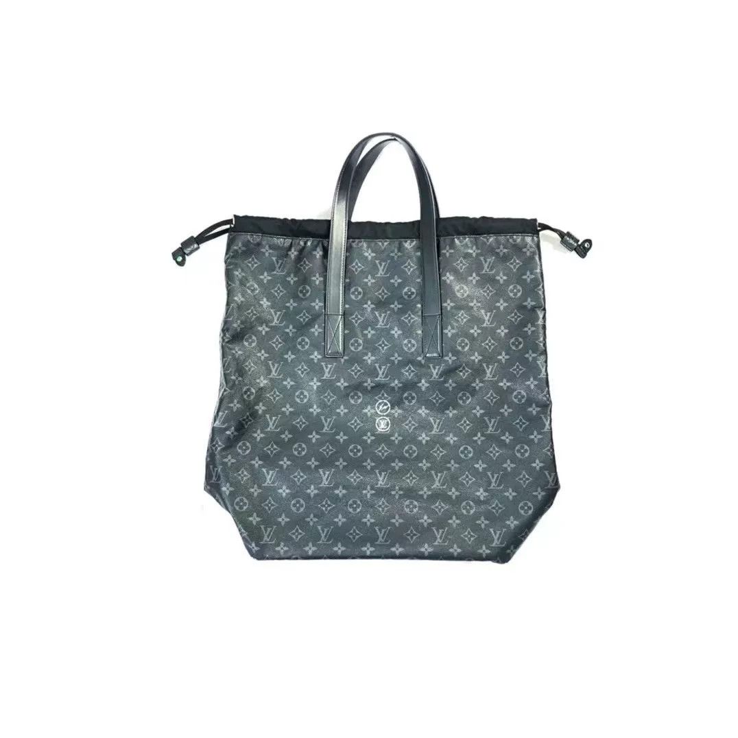 Louis Vuitton Louis Vuitton x Fragment Design Tote Bag Size ONE SIZE - 4 Thumbnail