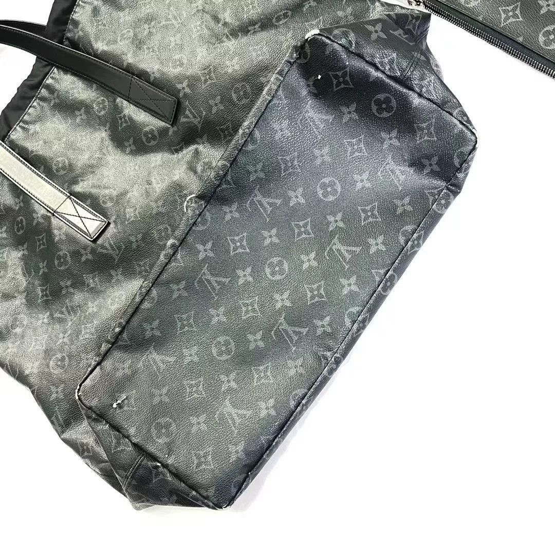 Louis Vuitton Louis Vuitton x Fragment Design Tote Bag Size ONE SIZE - 6 Thumbnail