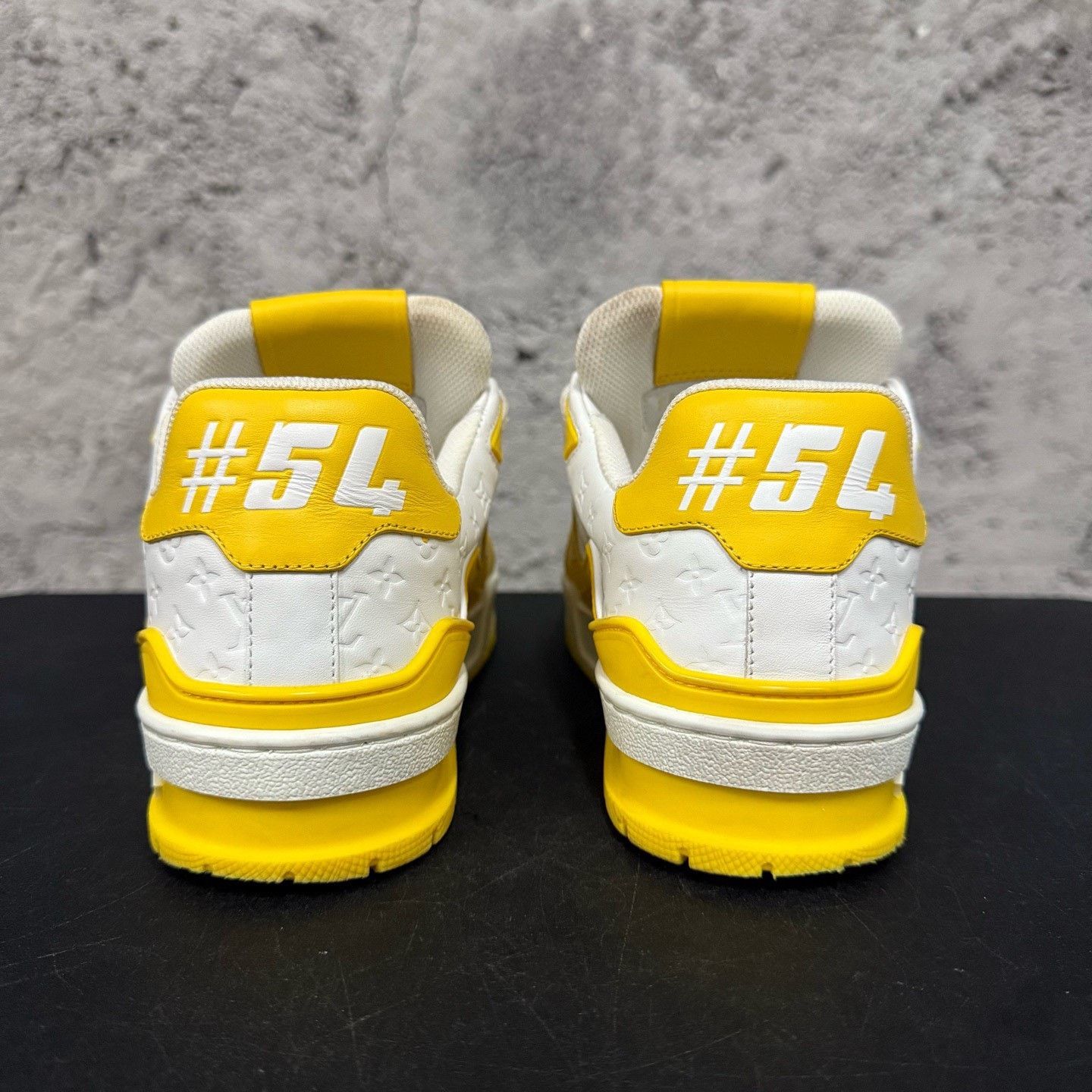 Louis Vuitton Louis Vuitton Monogram Trainer White Yellow Size US 4.5 / IT 34.5 - 3 Thumbnail