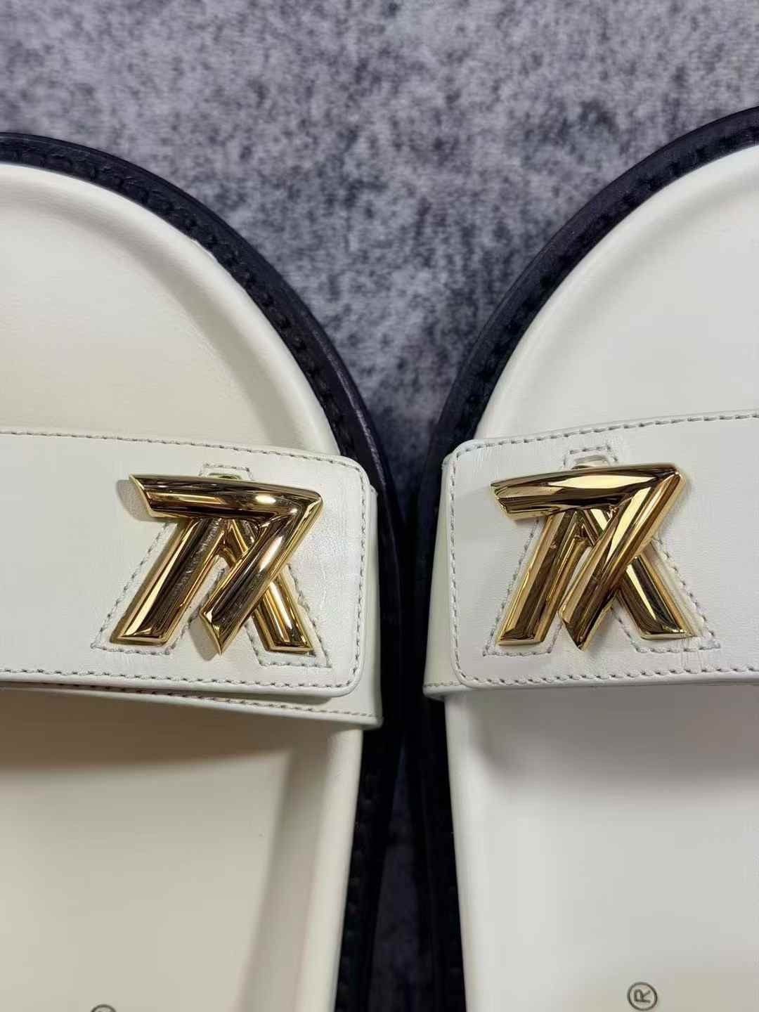 Louis Vuitton Louis Vuitton White Gold Logo Velcro Sandals Size US 6 / IT 36 - 8 Thumbnail