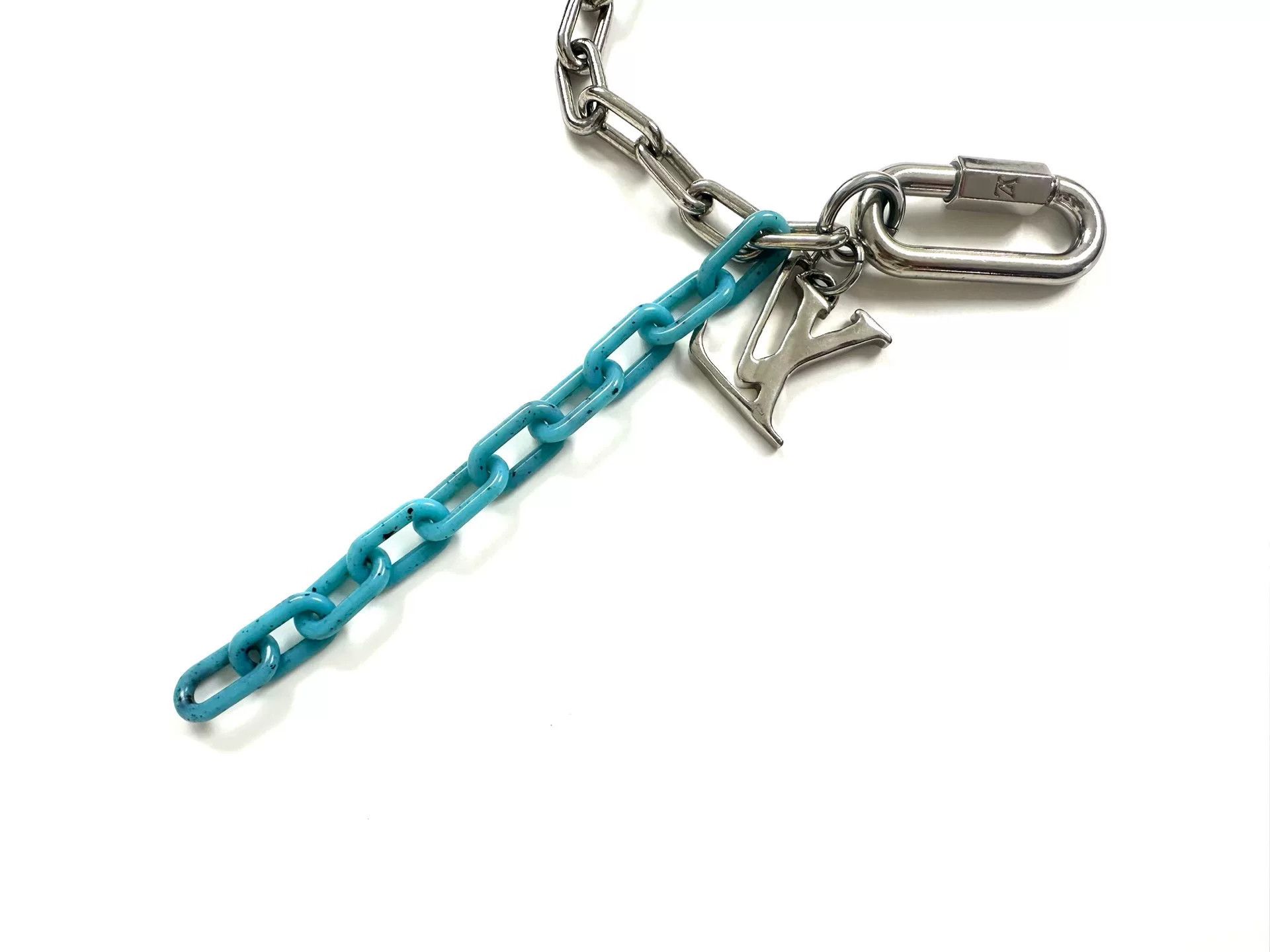 Louis Vuitton Louis Vuitton Turquoise Pant Chain Size ONE SIZE - 3 Thumbnail