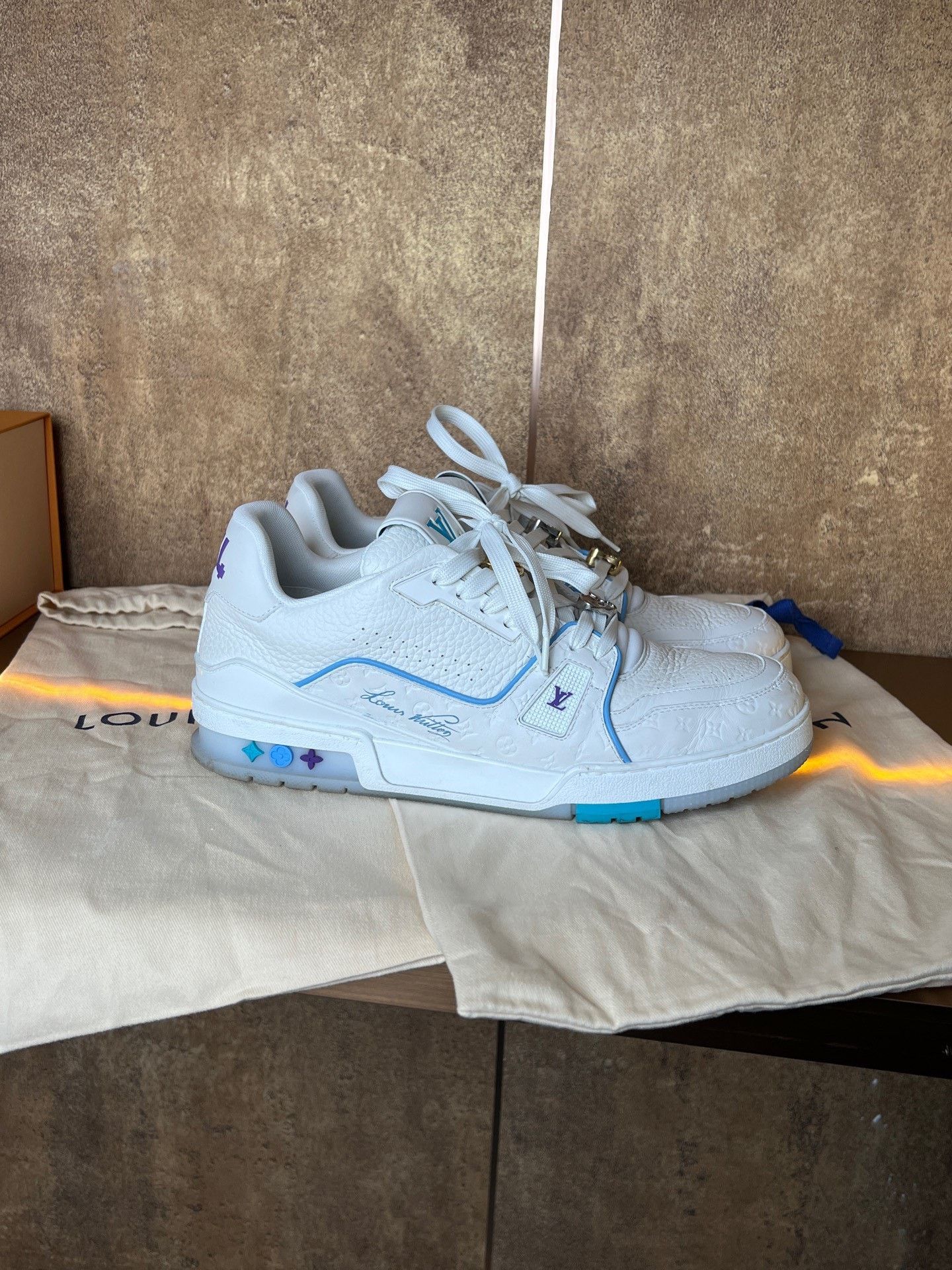Louis Vuitton Louis Vuitton Shanghai Cruise Limited Trainer Size US 8 / EU 41 - 5 Thumbnail