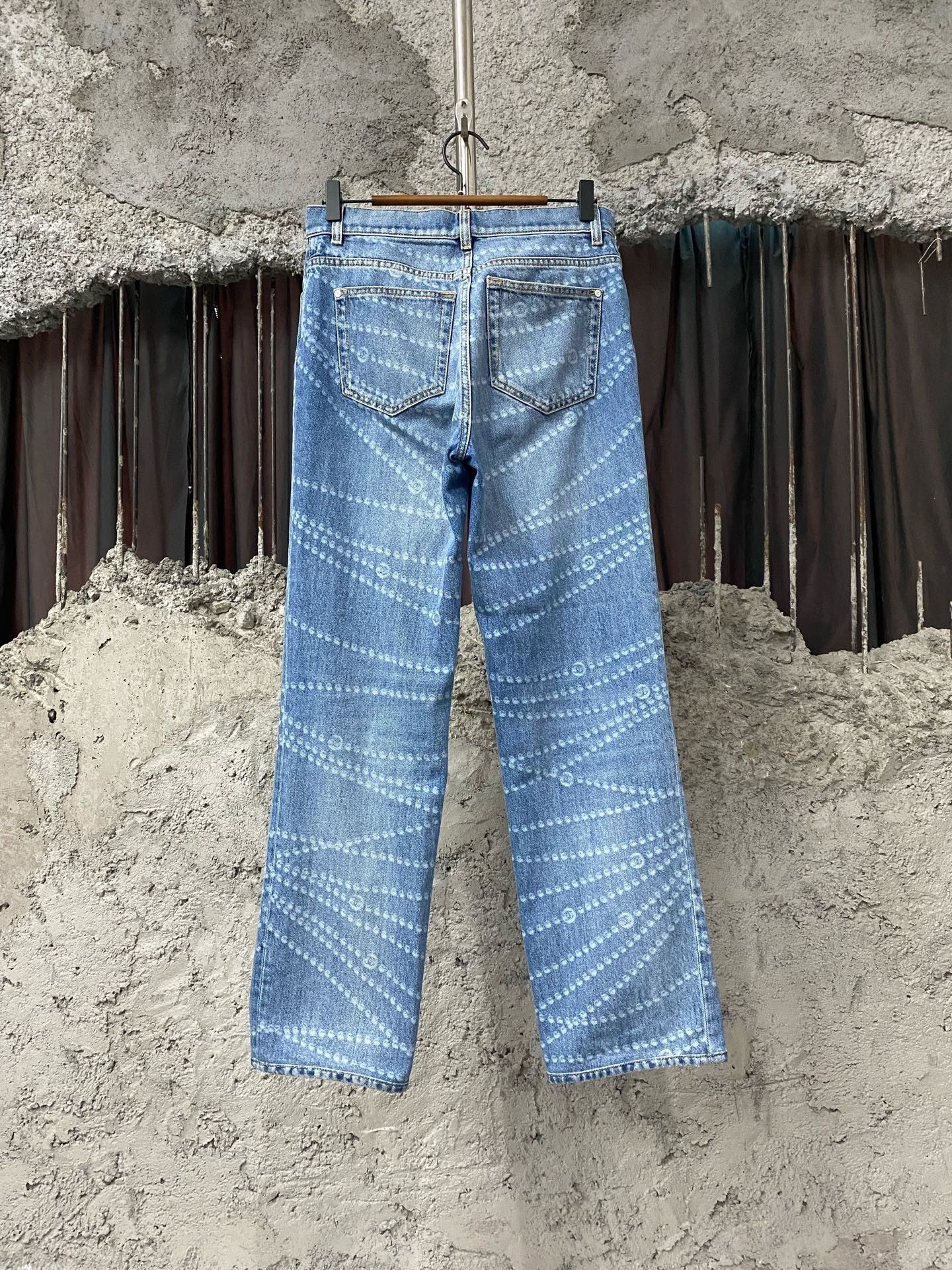 Chanel Chanel Pearl Chain Denim Jeans Size 38" / US 16 / IT 52 - 2 Thumbnail
