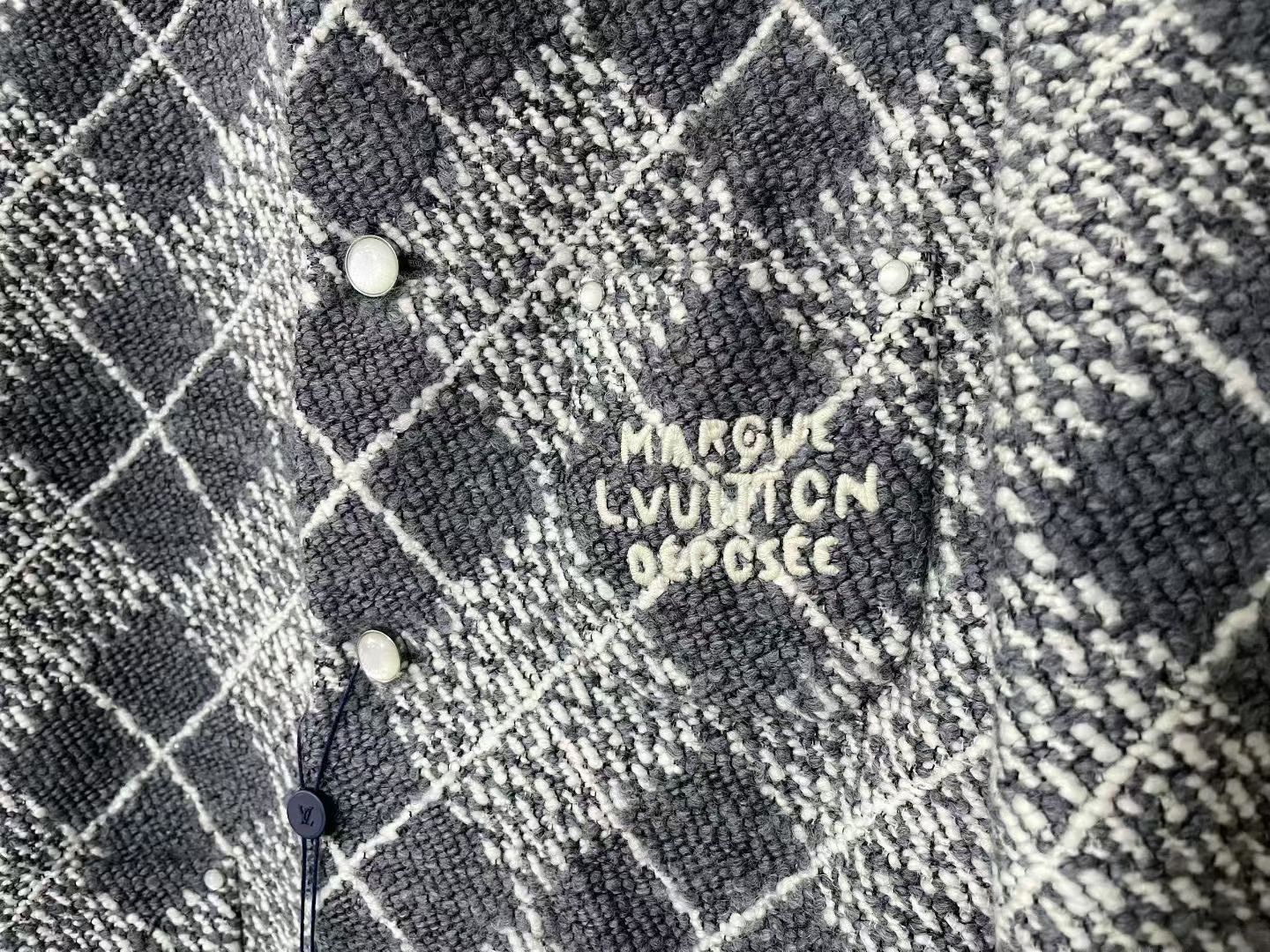 Louis Vuitton Louis Vuitton Gray Diamond Tweed Wool Jacket Size US L / EU 52-54 / 3 - 2 Thumbnail