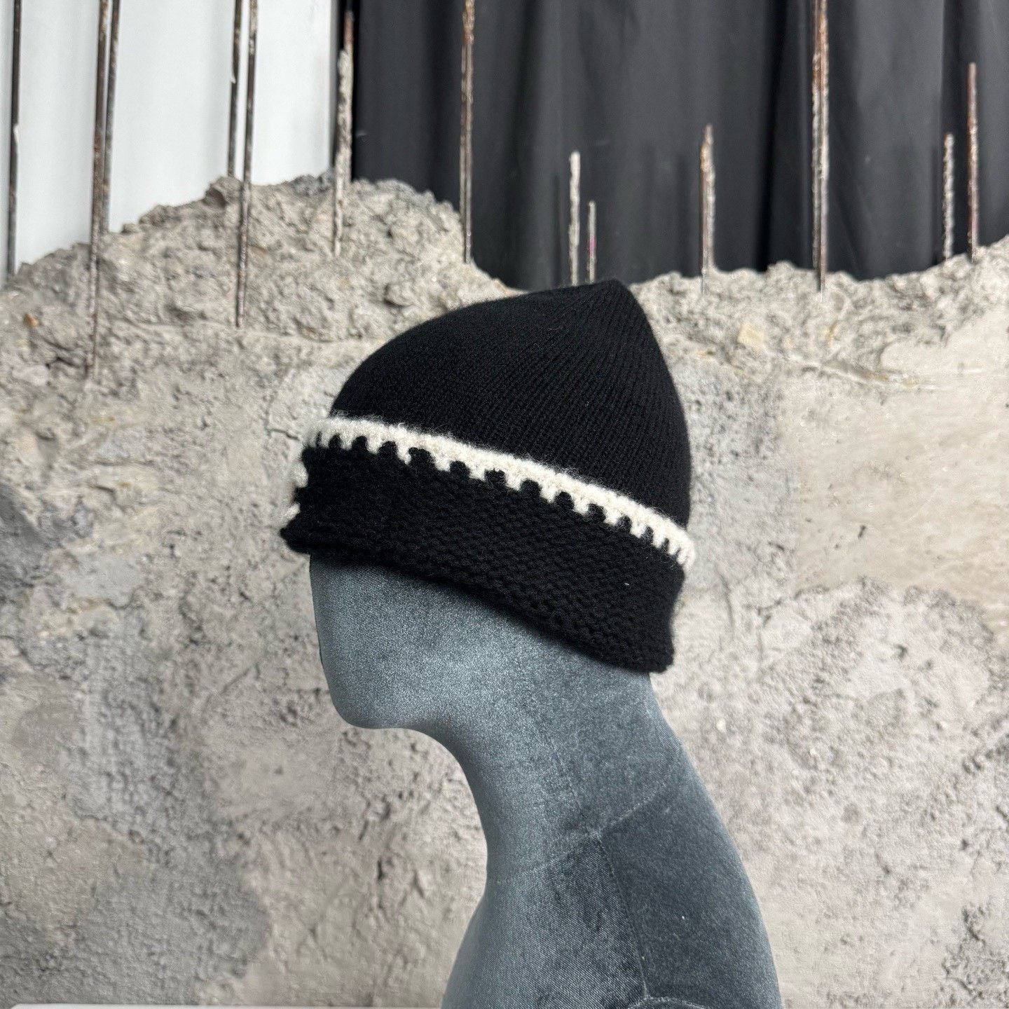 Chanel Chanel Beanie Size ONE SIZE - 4 Thumbnail