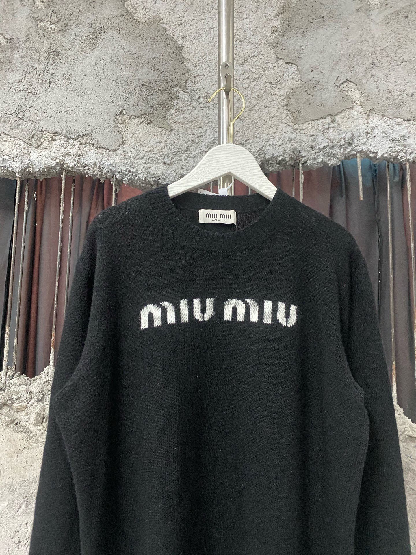 Miu Miu Miumiu Cashmere Sweater Size S / US 4 / IT 40 - 3 Thumbnail