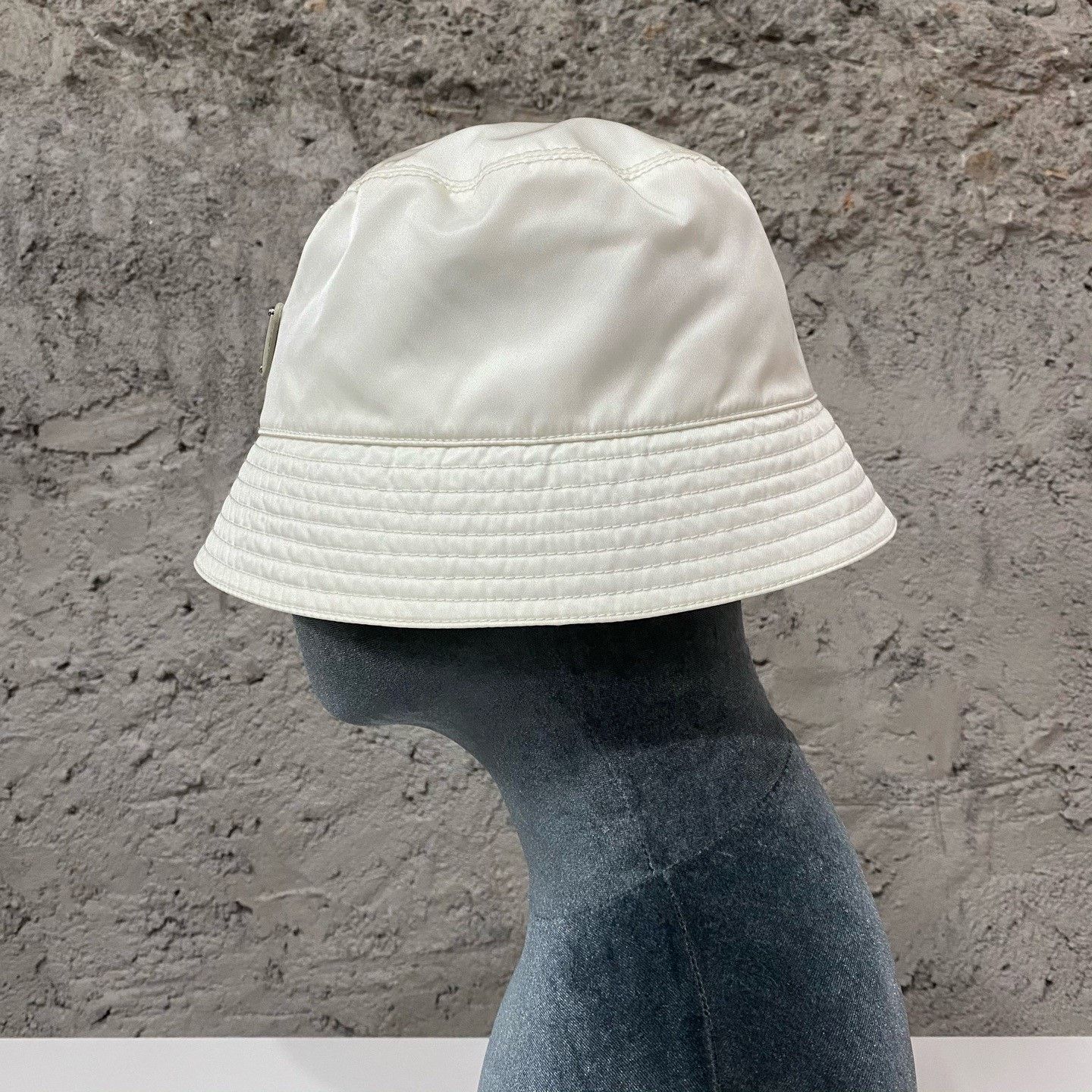 Prada Prada Nylon Fisherman Hat Size ONE SIZE - 4 Thumbnail