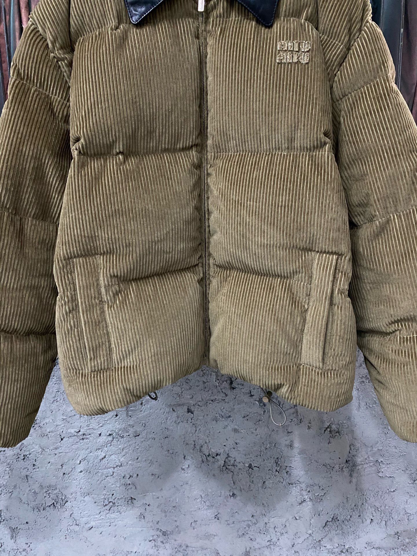 Miu Miu Miumiu Corduroy Down Jacket Size S / US 4 / IT 40 - 4 Thumbnail
