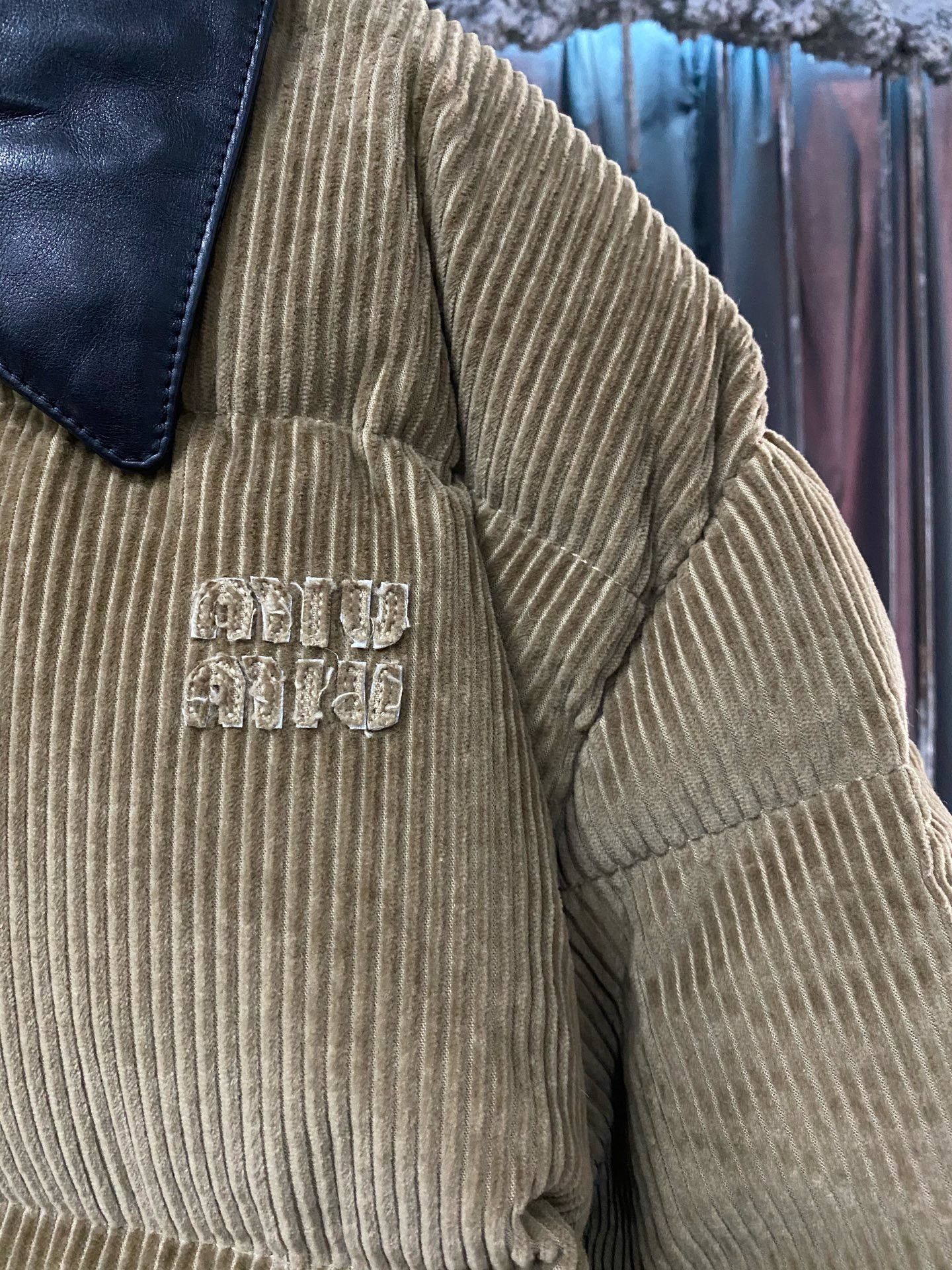 Miu Miu Miumiu Corduroy Down Jacket Size S / US 4 / IT 40 - 5 Thumbnail