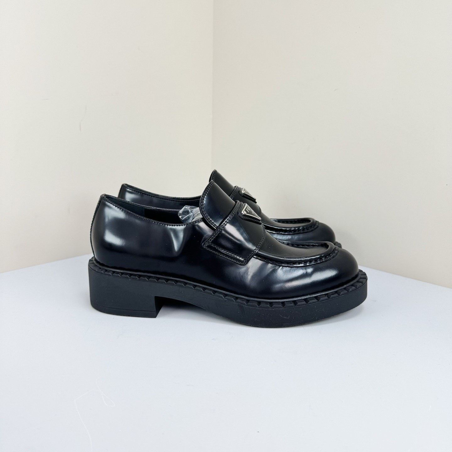 Prada Prada Black Triangle Logo Loafers Size US 6 / IT 36 - 4 Thumbnail