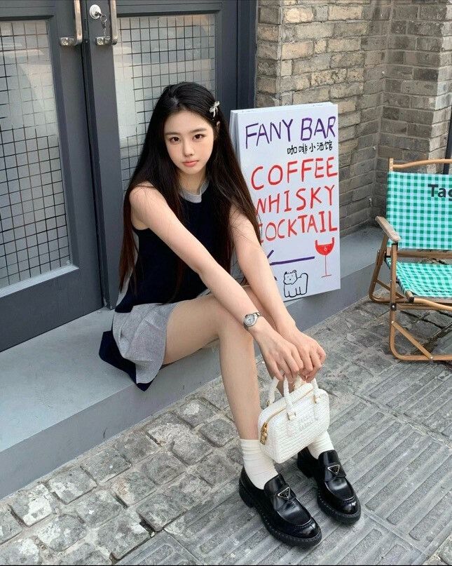 Prada Prada Black Triangle Logo Loafers Size US 6 / IT 36 - 9 Thumbnail