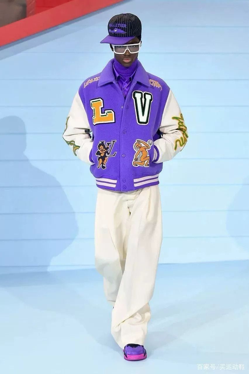 Louis Vuitton Louis Vuitton LV Cartoon Leather Sleeve Baseball Jacket Size US XL / EU 56 / 4 - 5 Thumbnail