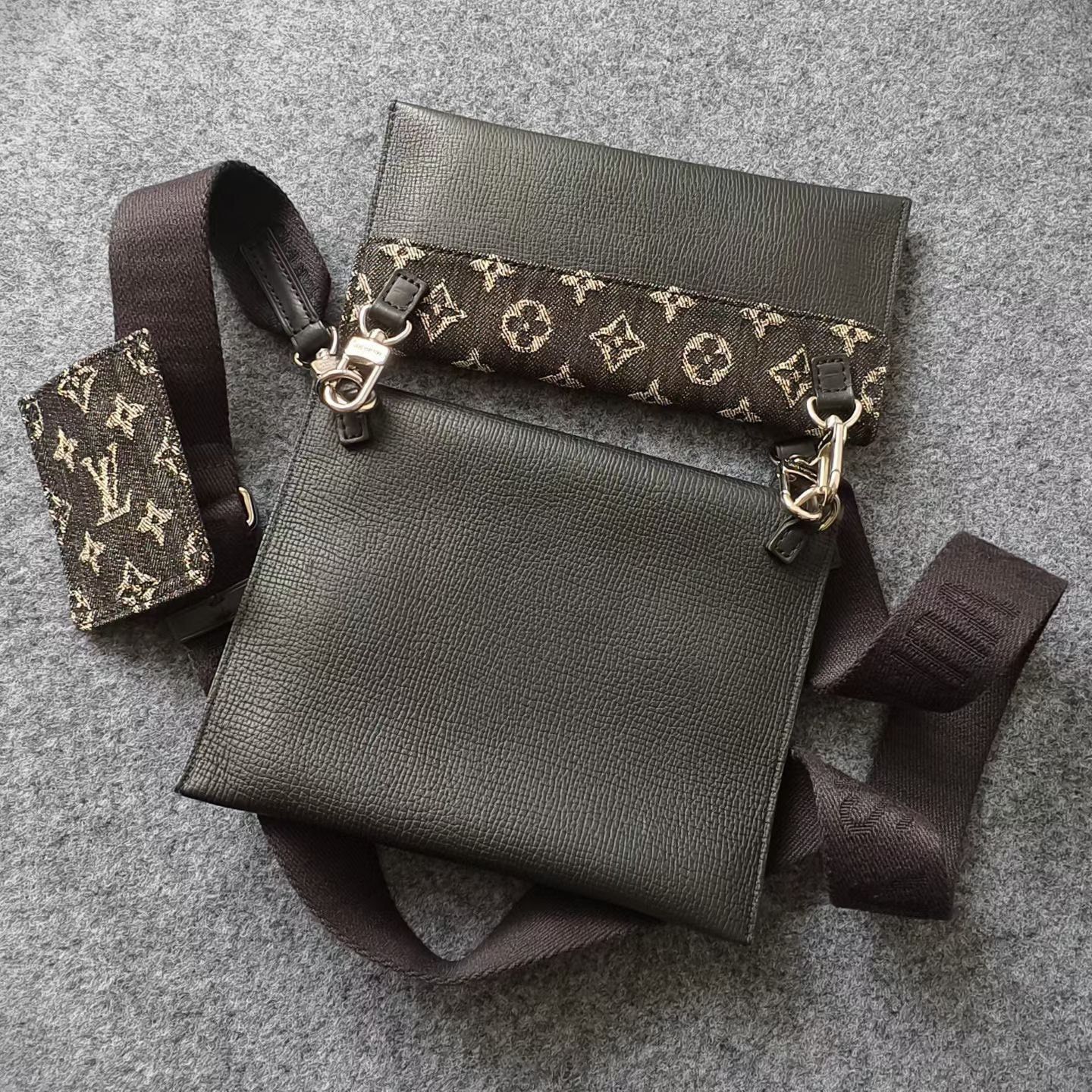Louis Vuitton Louis Vuitton Trio Monogram 3-in-1 Bag Size ONE SIZE - 4 Thumbnail