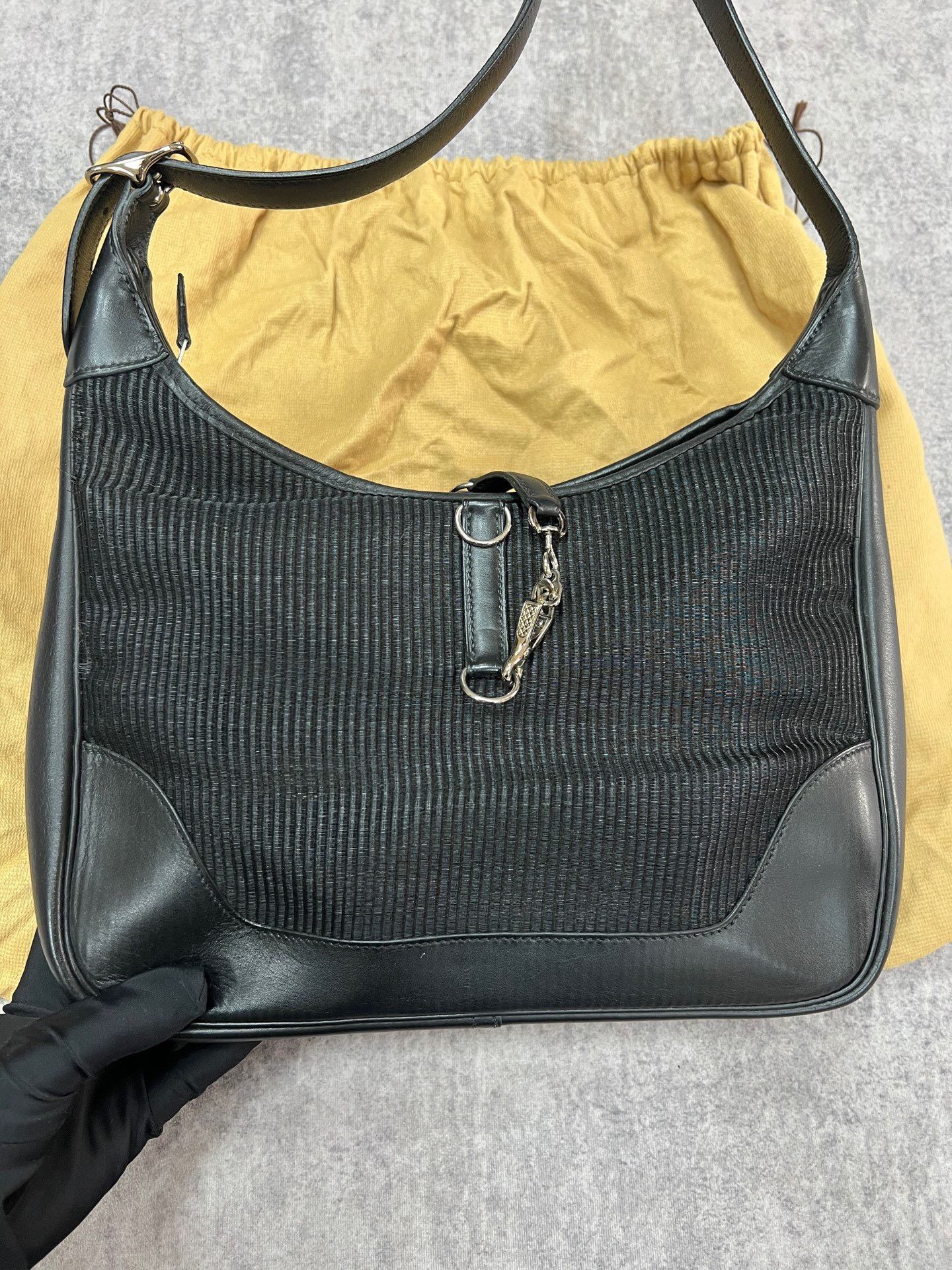 Hermes Hermes Trim Leather Saddle Bag Size ONE SIZE - 2 Thumbnail