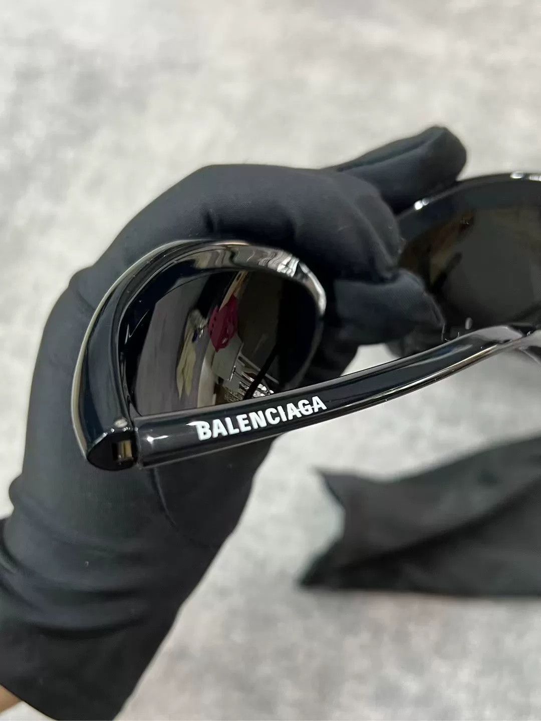 Balenciaga Balenciaga Bat Sunglasses Size ONE SIZE - 4 Thumbnail