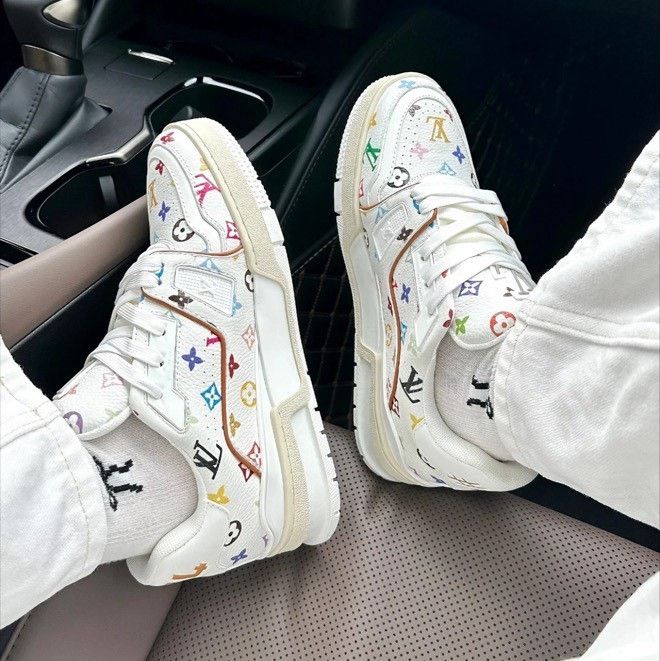 Louis Vuitton Louis Vuitton x Takashi Murakami Trainer Low-top Size US 7 / EU 40 - 9 Thumbnail