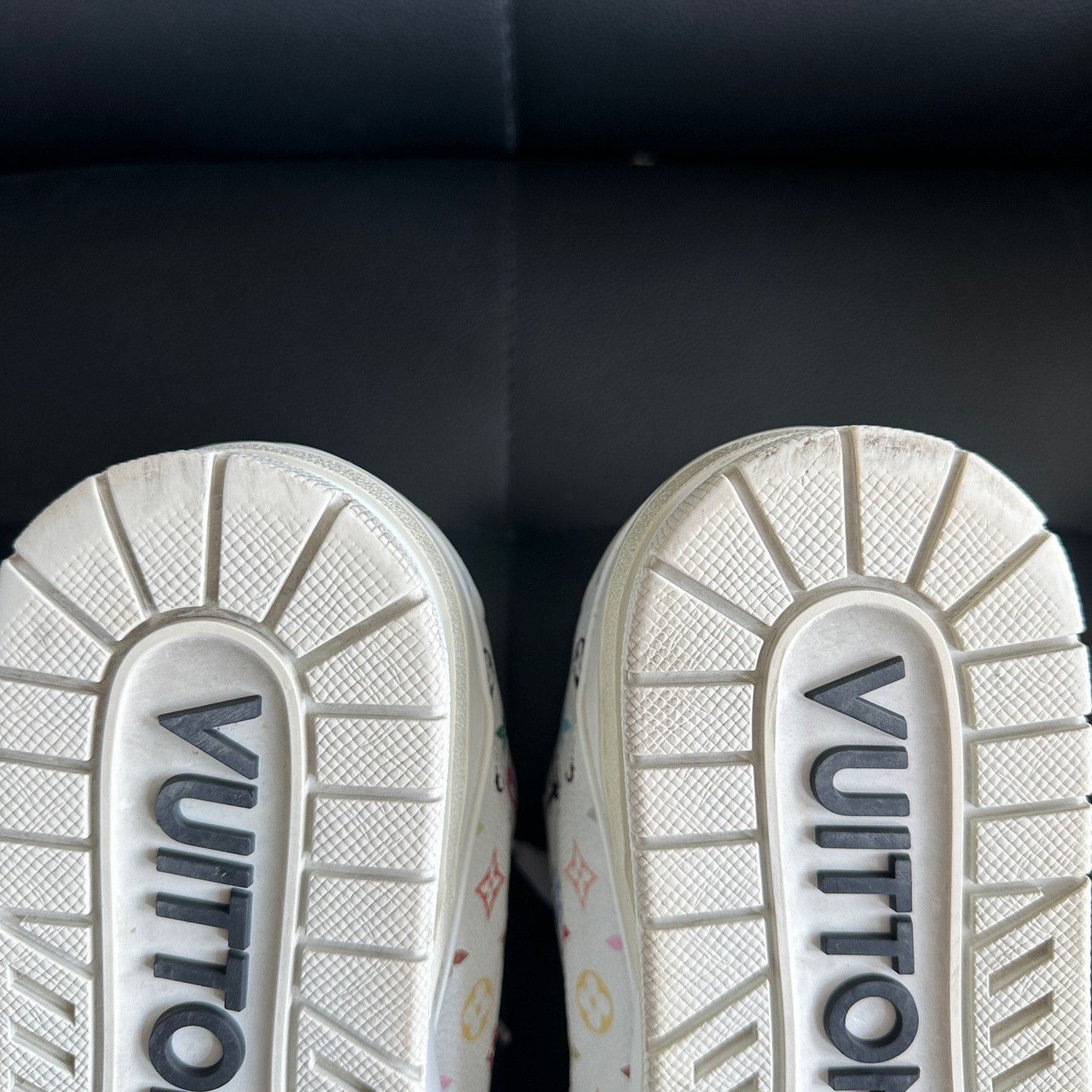 Louis Vuitton Louis Vuitton x Takashi Murakami Trainer Low-top Size US 7 / EU 40 - 6 Thumbnail