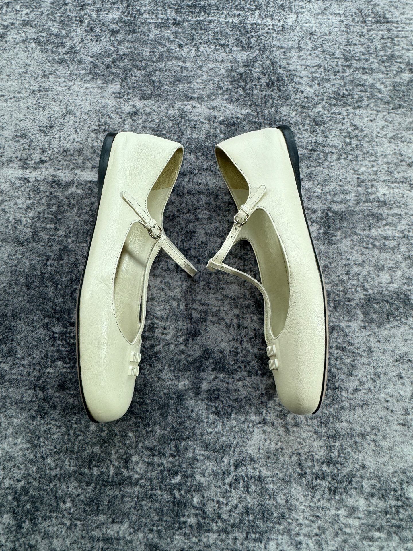 Miu Miu Miu Miu Lambskin Letter Logo Flat Shoes Size US 6.5 / IT 36.5 - 6 Thumbnail