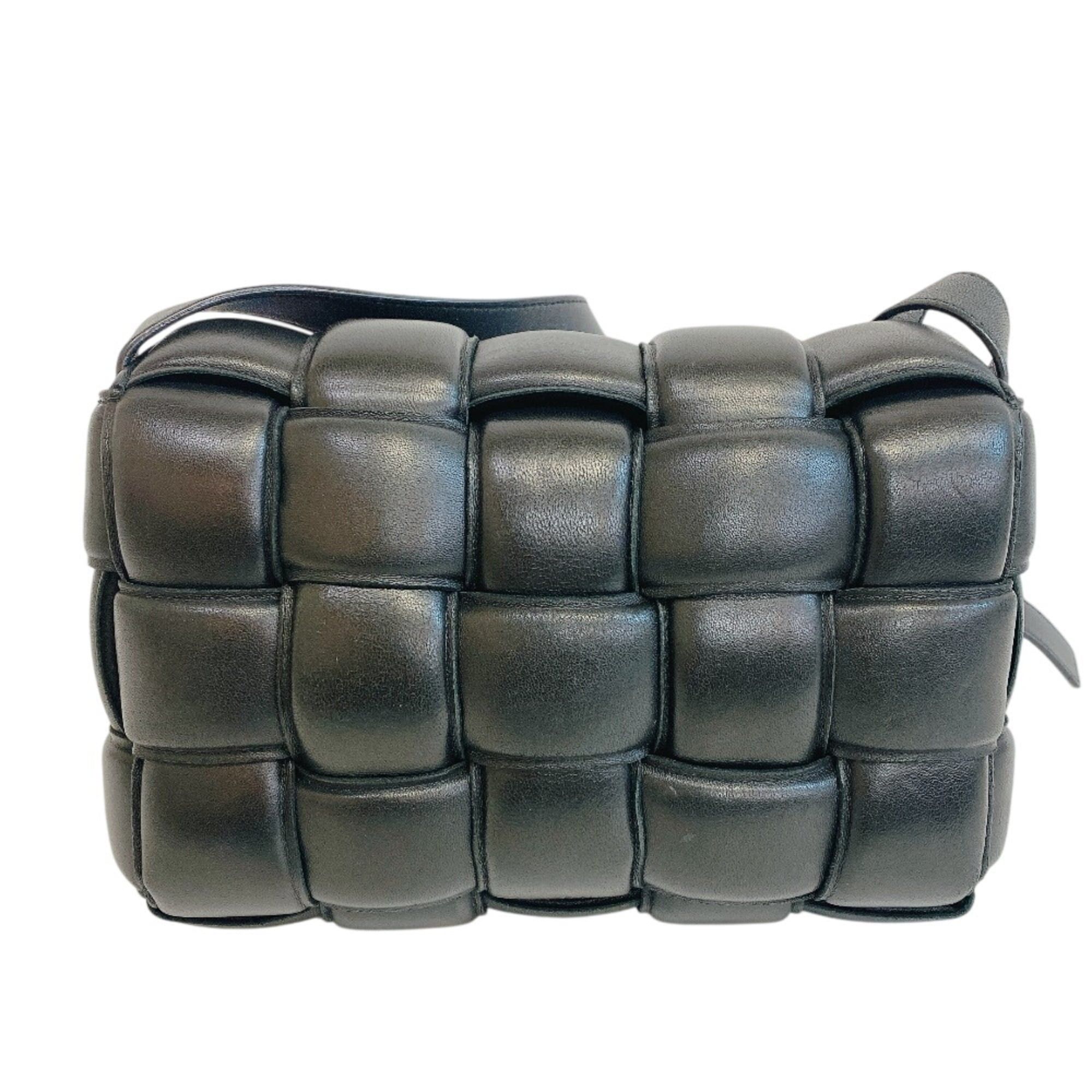 Bottega Veneta Bottega Veneta Padded Cassette Intrecciato Shoulder Bag Black Size ONE SIZE - 2 Thumbnail