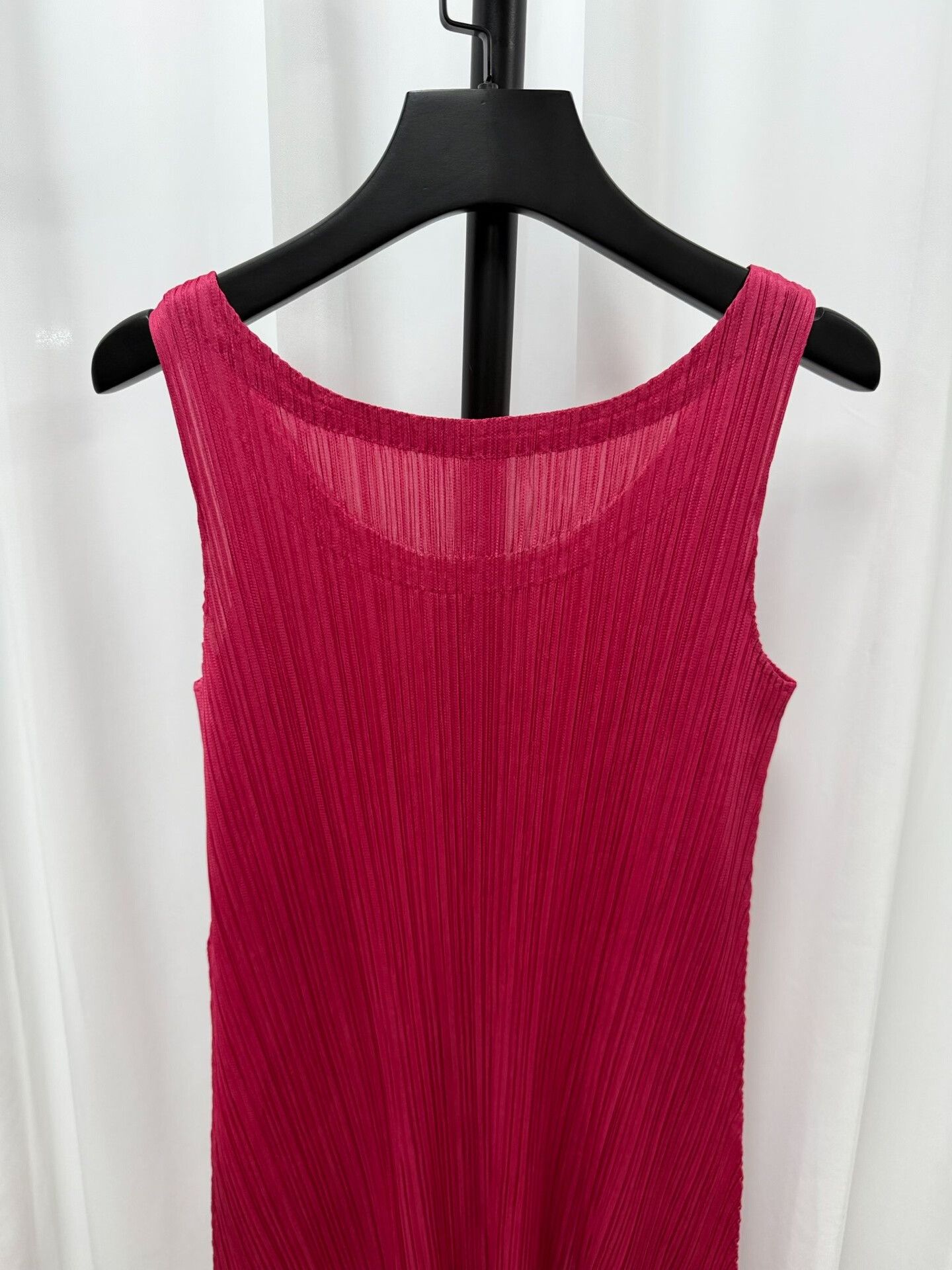 Pleats Please Issey Miyake Pleats Please Issey Miyake Pink Pleated Sleeveless Dress Size L / US 10 / IT 46 - 6 Thumbnail