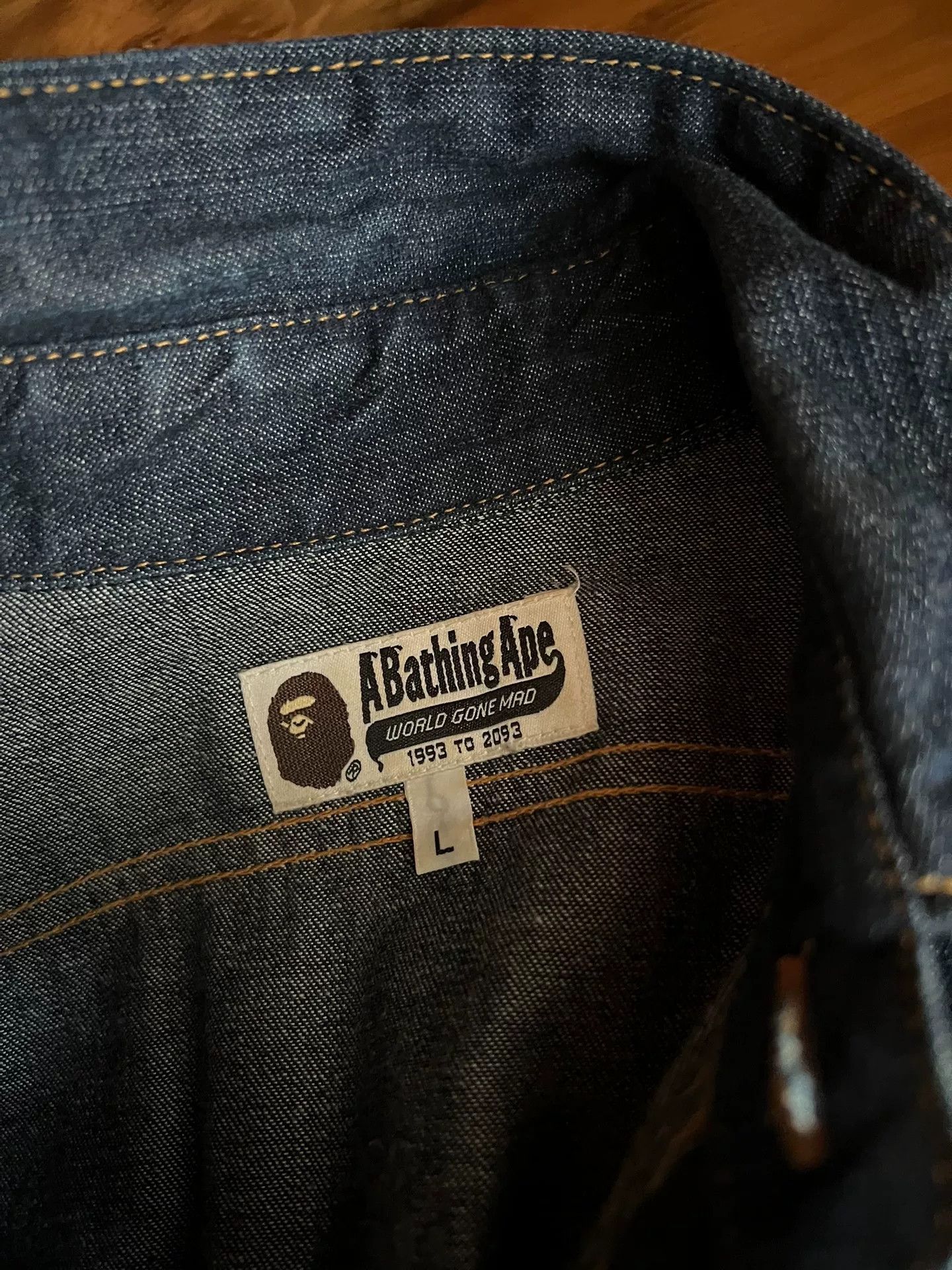 Bape BAPE Camo Indigo Denim Shirt Size US L / EU 52-54 / 3 - 8 Thumbnail