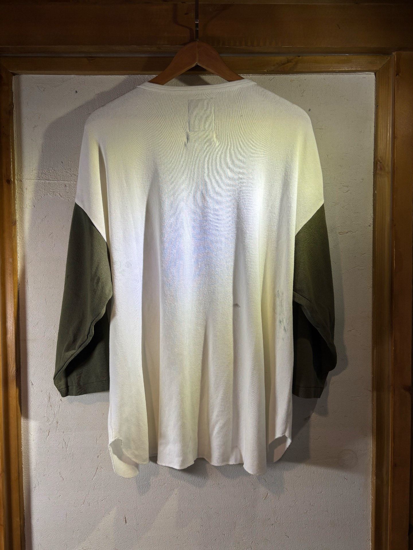 Bow3ry Bowwow Distressed Stain 3/4 Sleeve Size US L / EU 52-54 / 3 - 8 Thumbnail